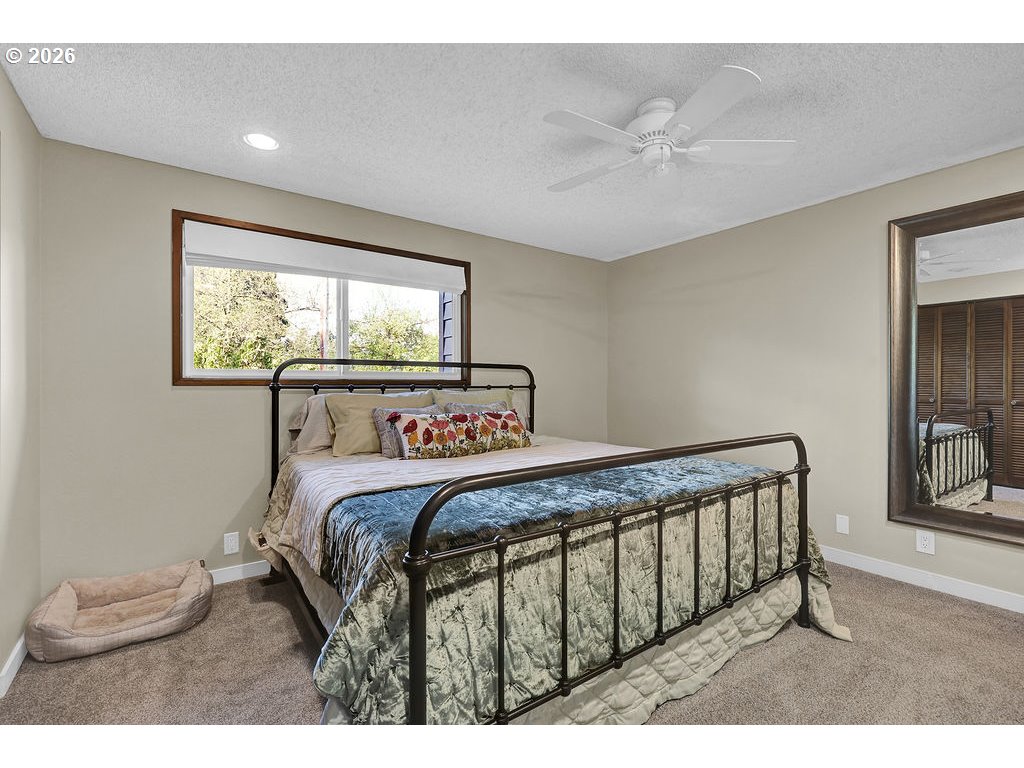 2700 Harlow Rd Property Photo 24
