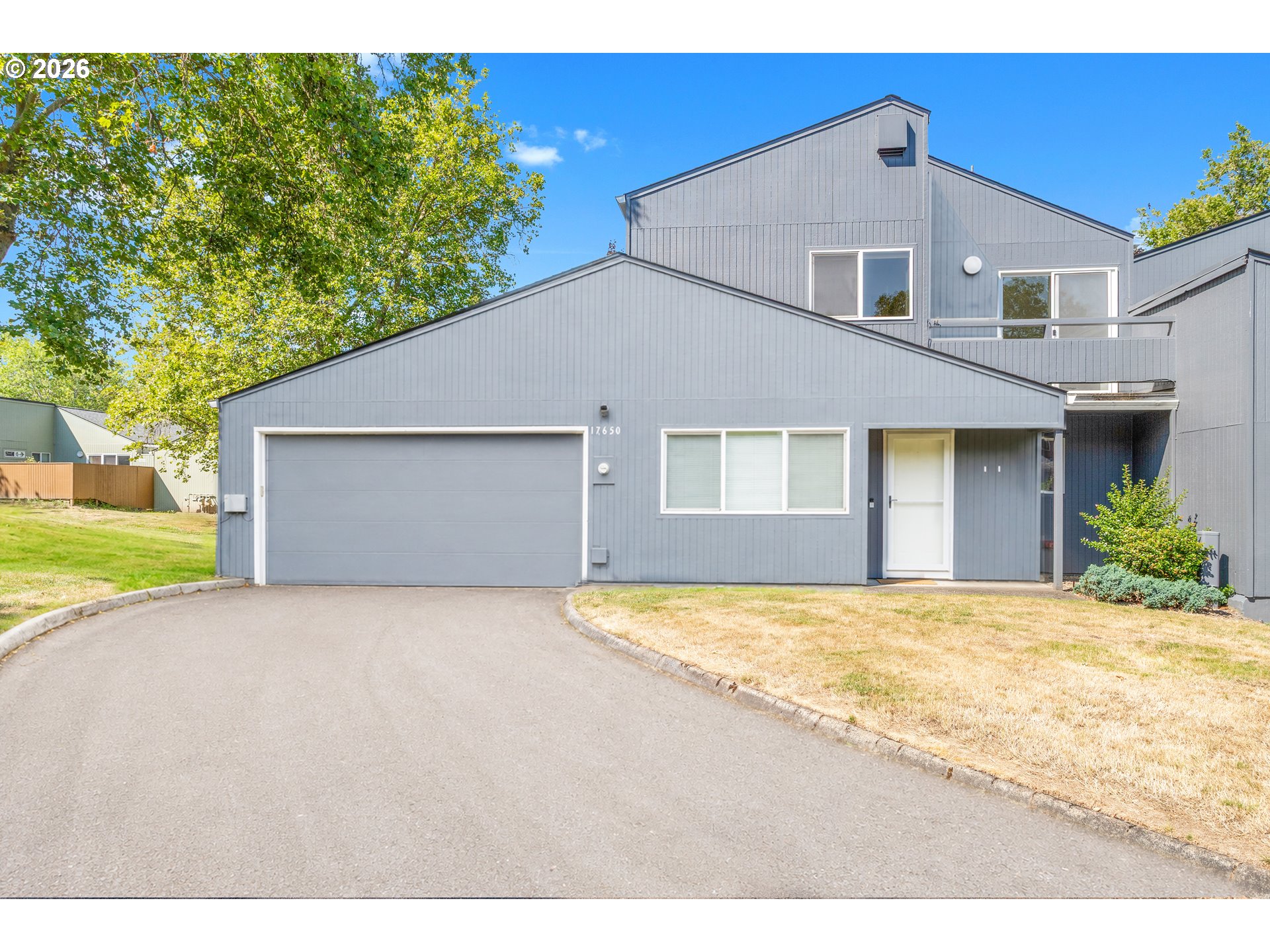 17650 Nw Rolling Hill Ln Property Photo 1