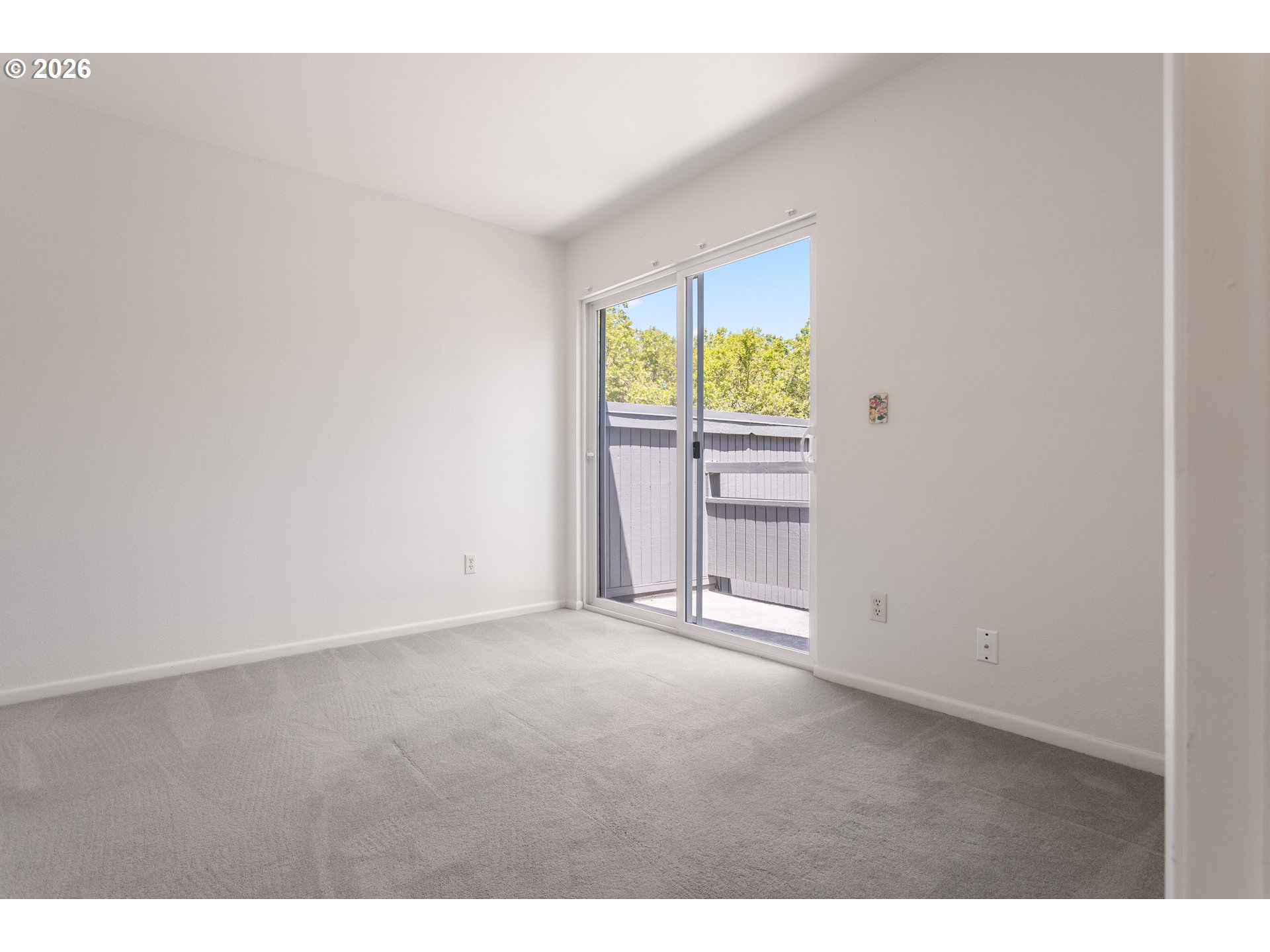 17650 Nw Rolling Hill Ln Property Photo 20