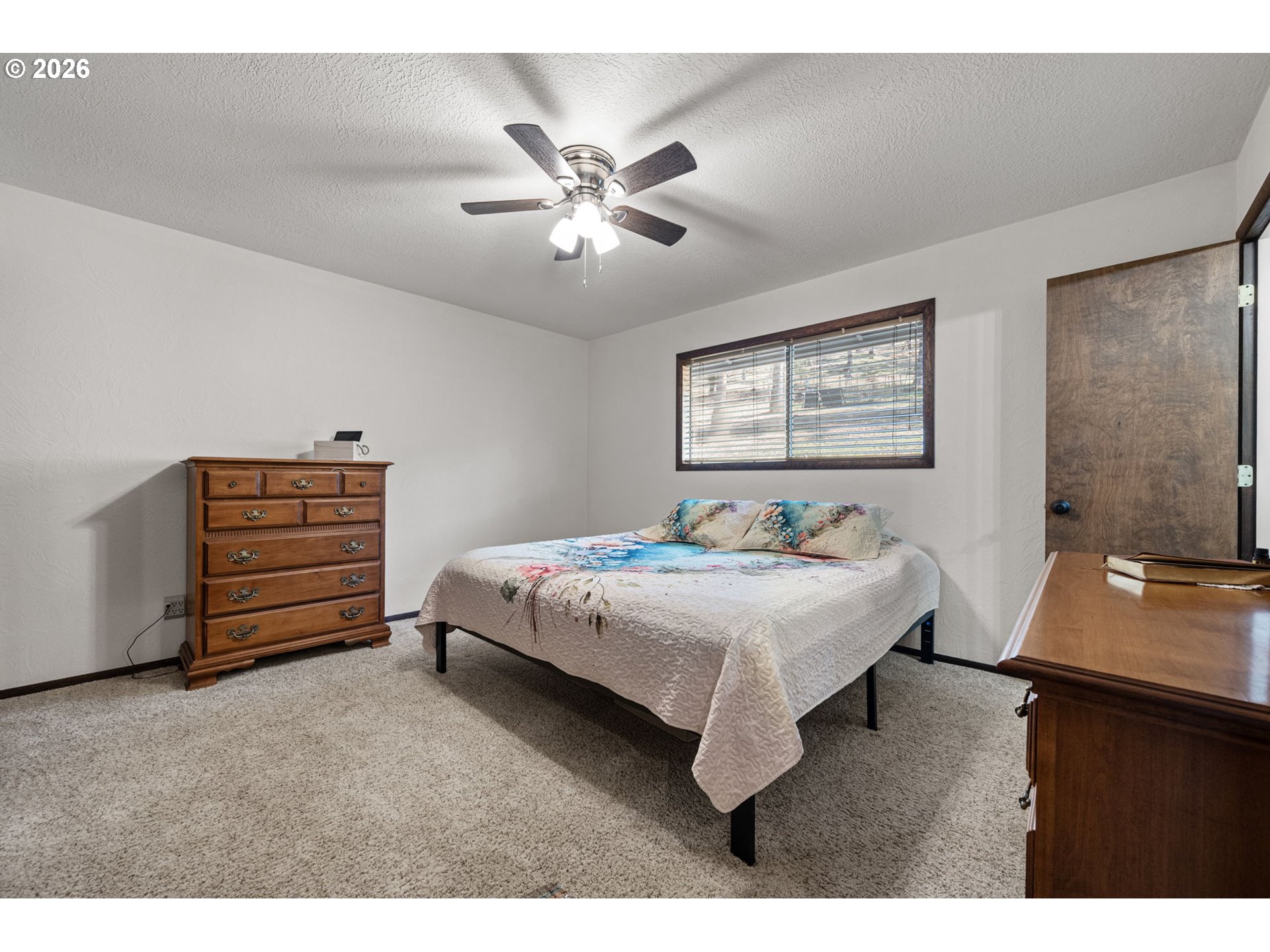 660 Elmar Dr Property Photo 19