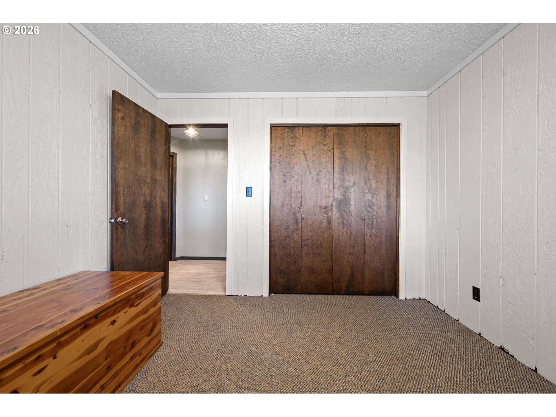660 Elmar Dr Property Photo 23