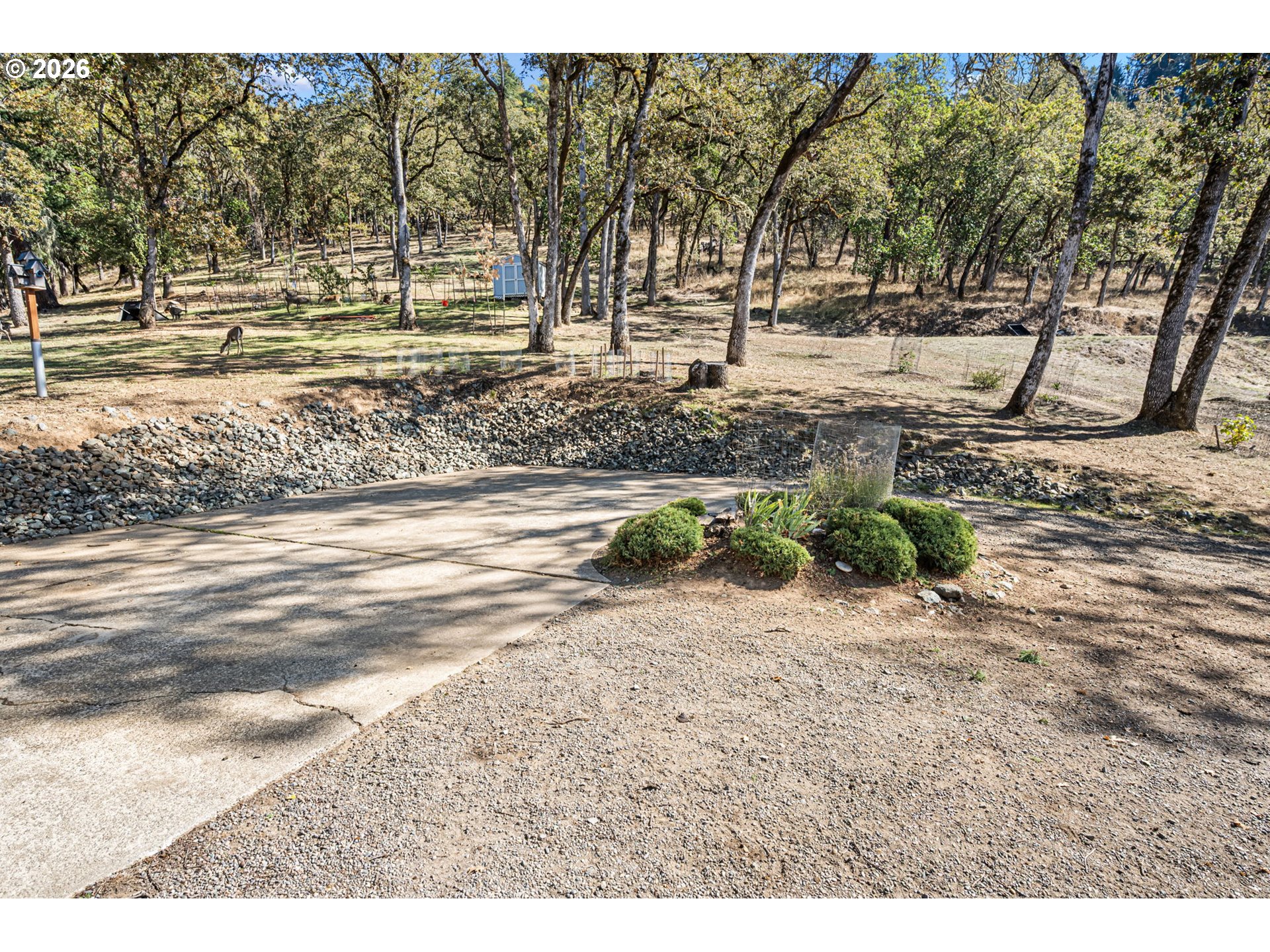 660 Elmar Dr Property Photo 40