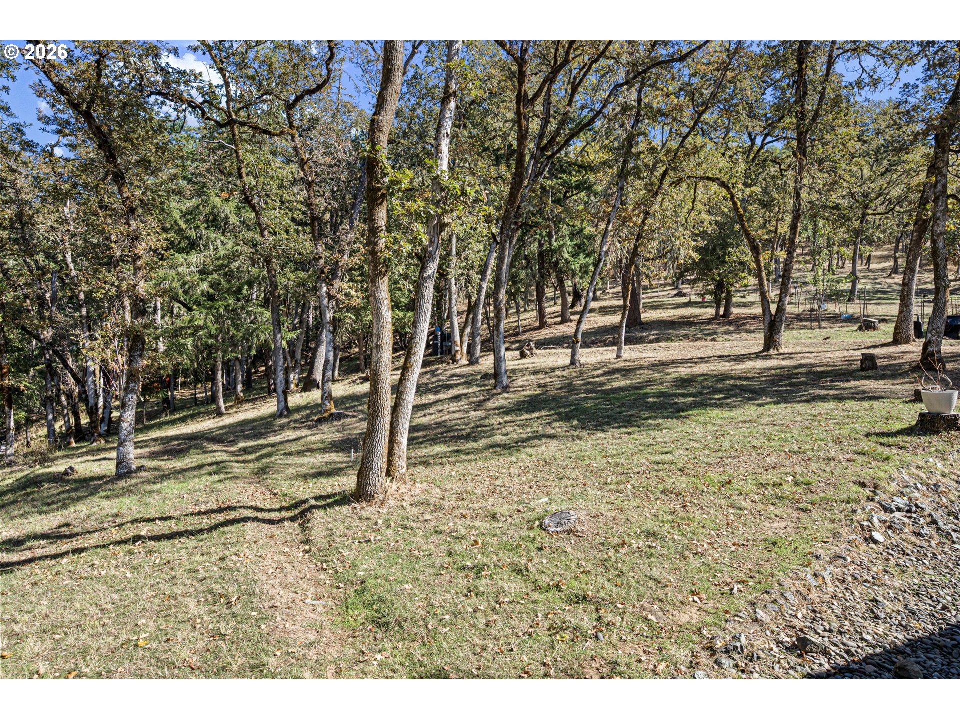 660 Elmar Dr Property Photo 43