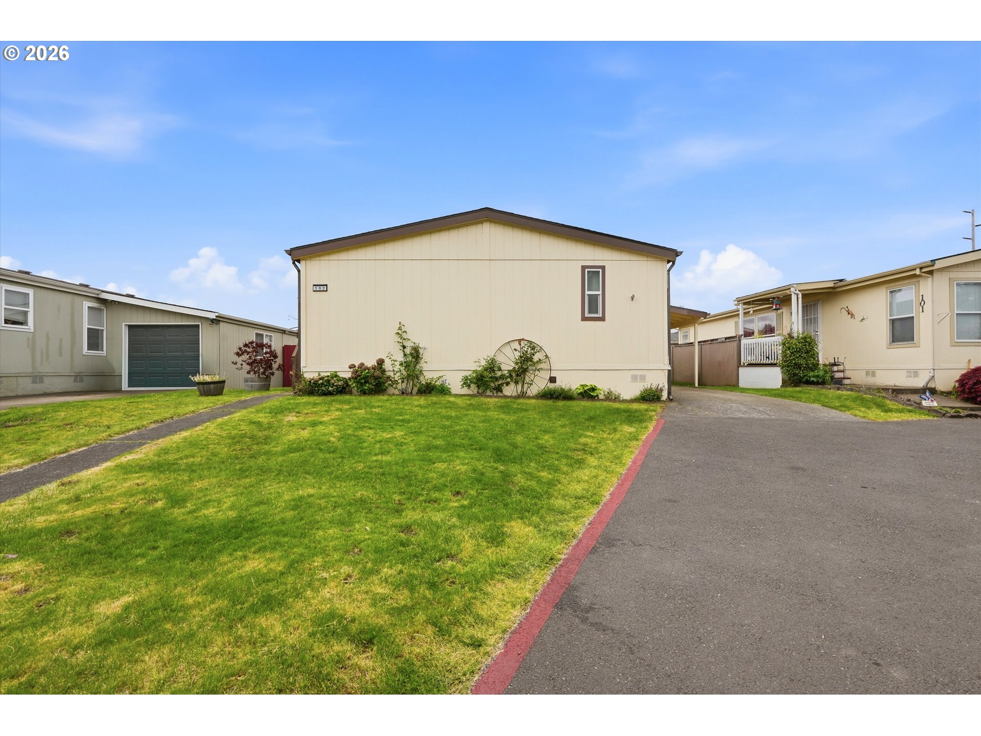 1000 S Mckern Ct 102 Property Photo 4