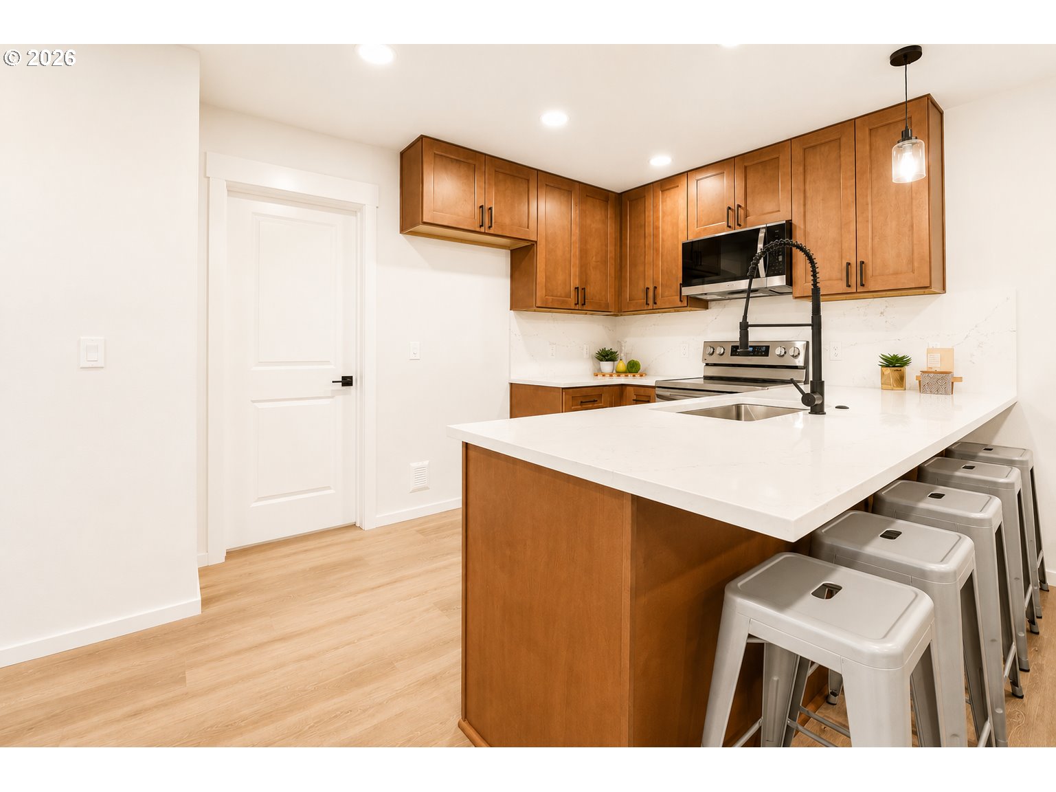 513 17th Property Photo 11