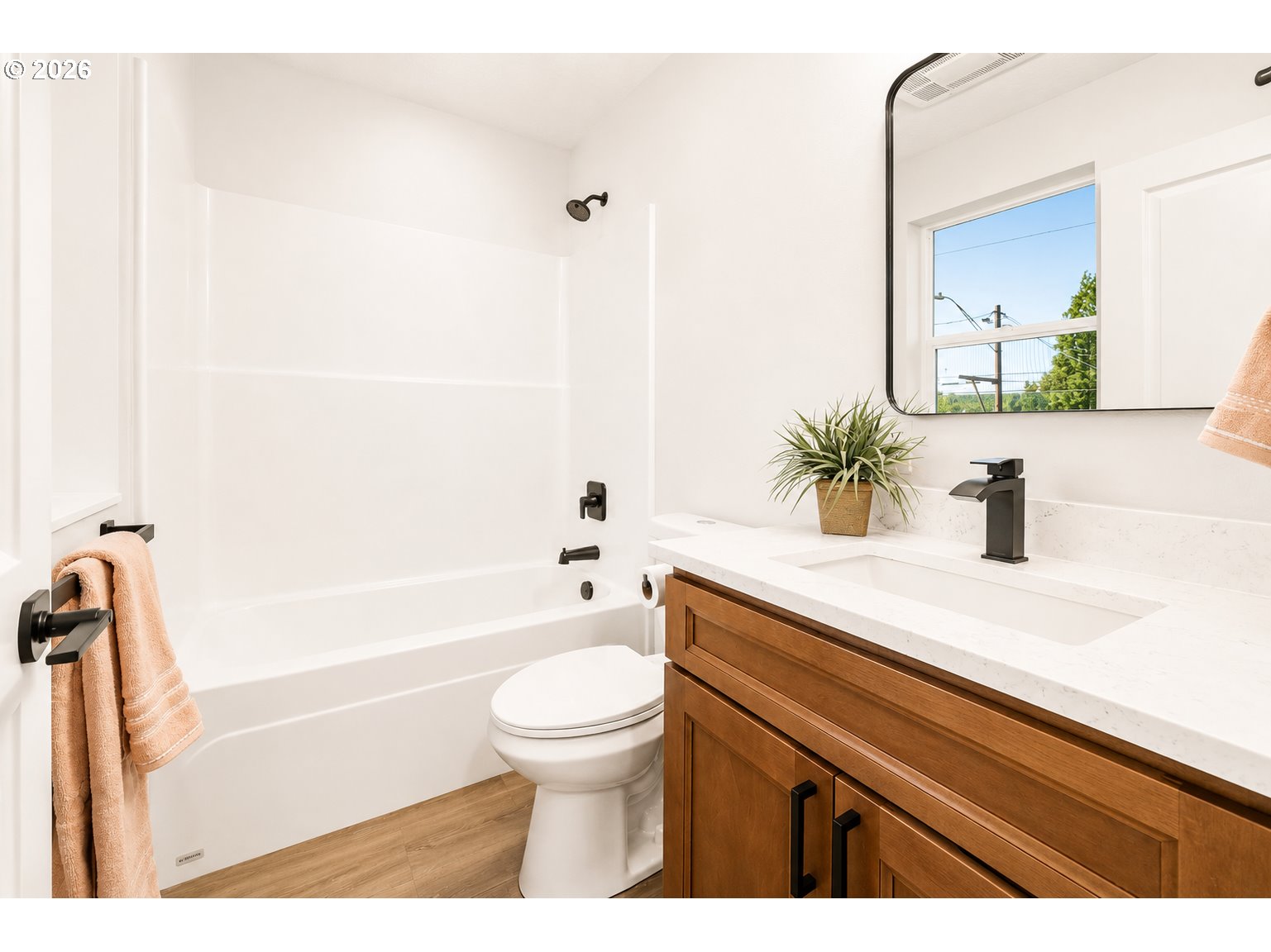513 17th Property Photo 14
