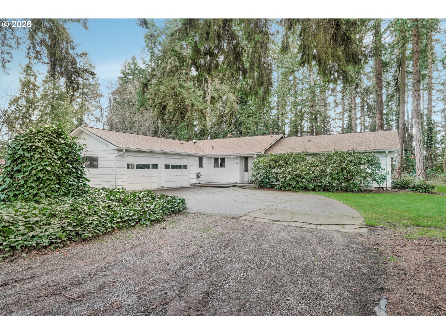 375 Fir Knoll Ln Property Photo 1