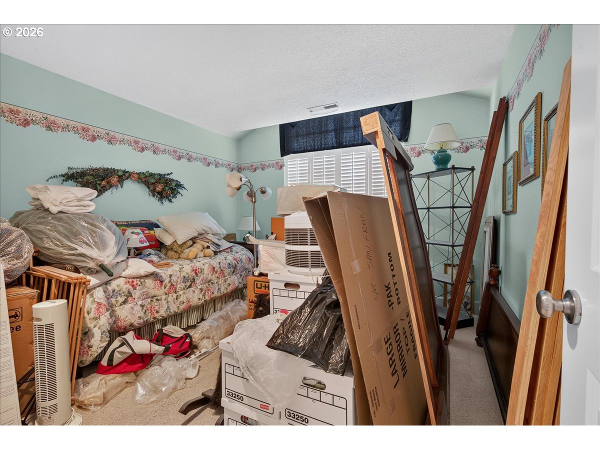 2442 Nw Broadway St Property Photo 41