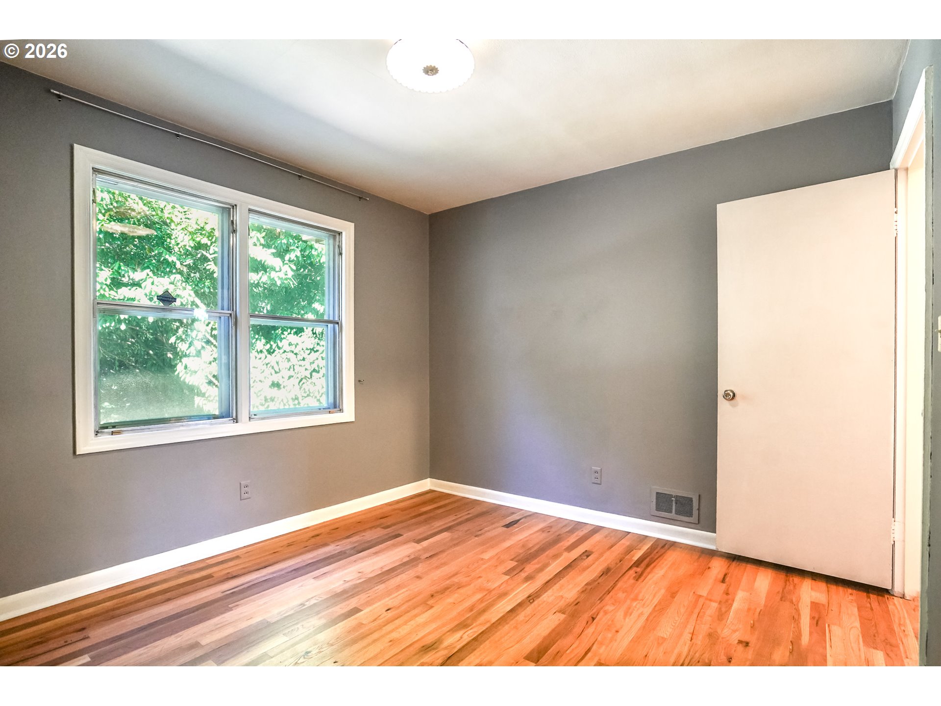 2110 Laurel Pl Property Photo 33