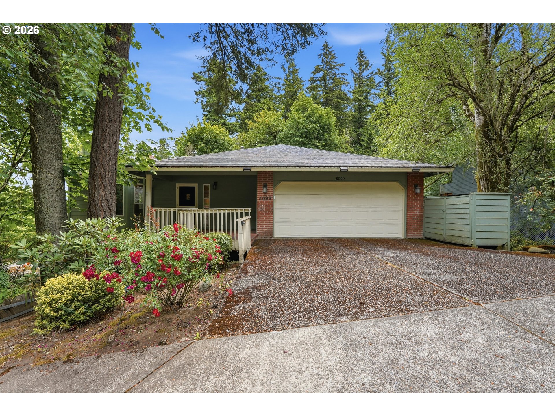 5099 Woodwinds Ct Property Photo 2