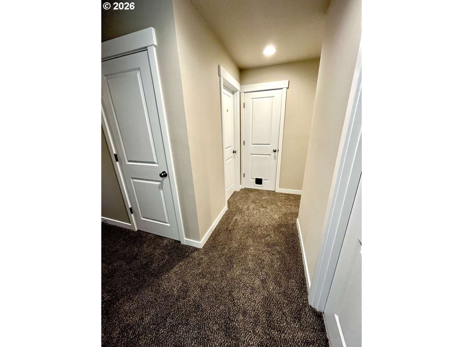 853 Farmington Dr Property Photo 39
