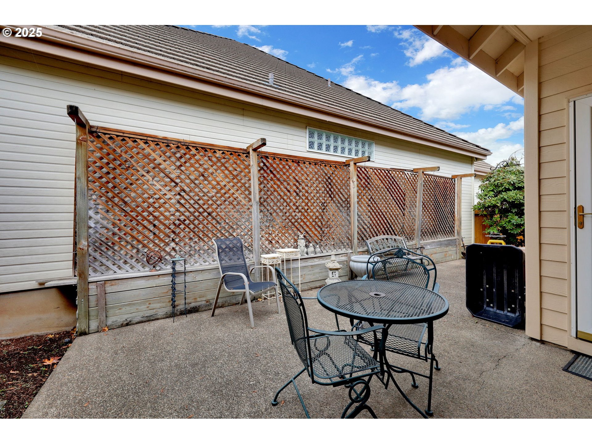 1789 Lake Shore Dr Property Photo 32