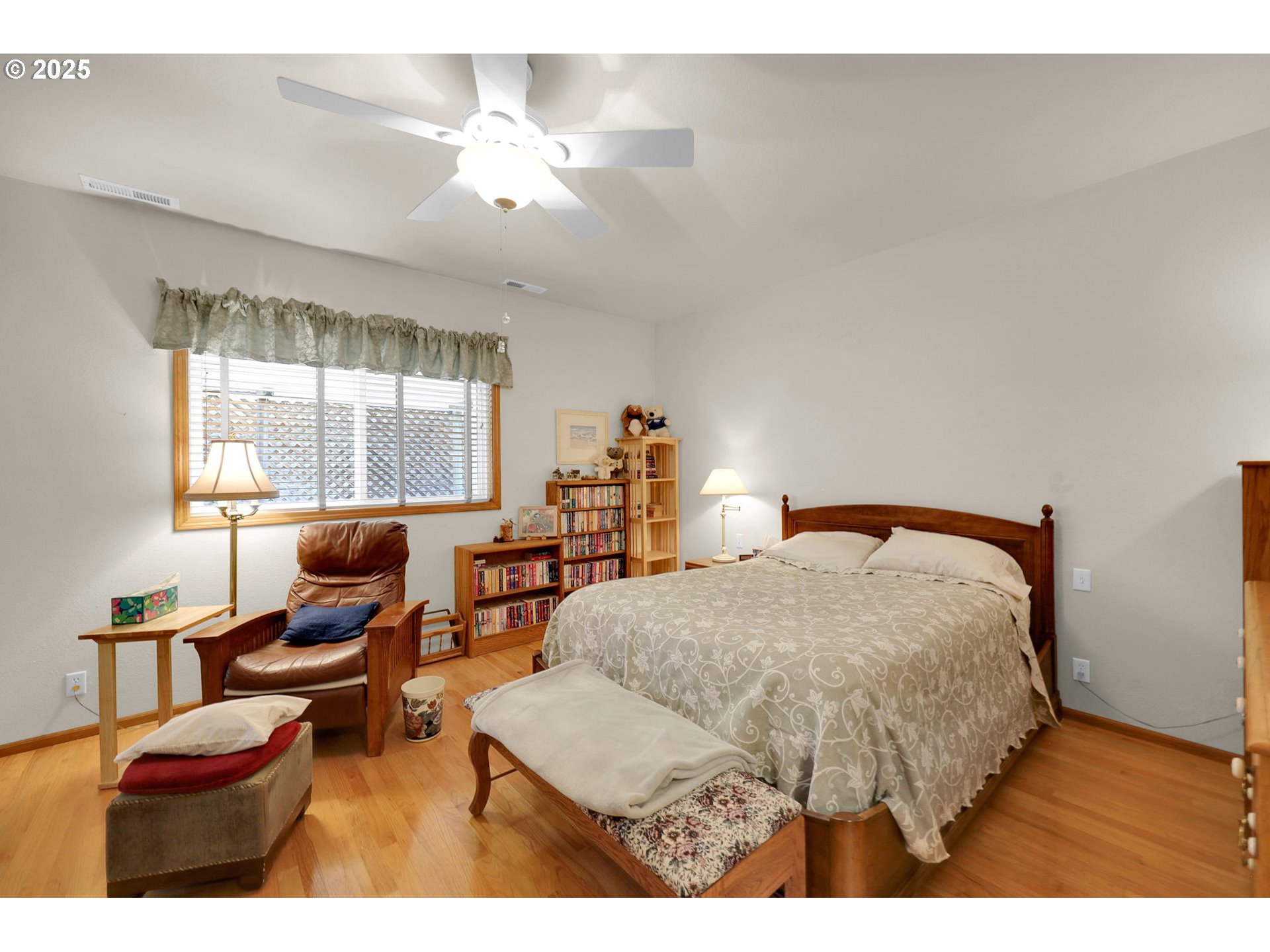 1789 Lake Shore Dr Property Photo 39