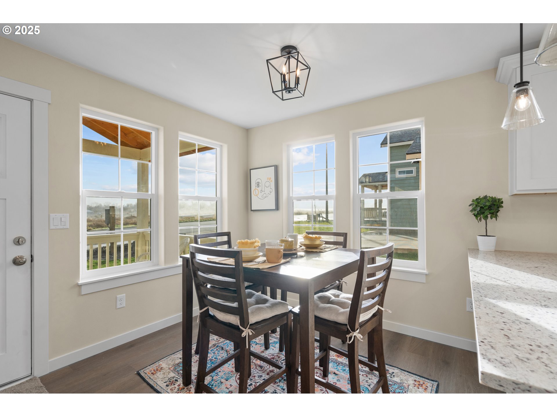 305 Art Kegler Blvd Property Photo 8