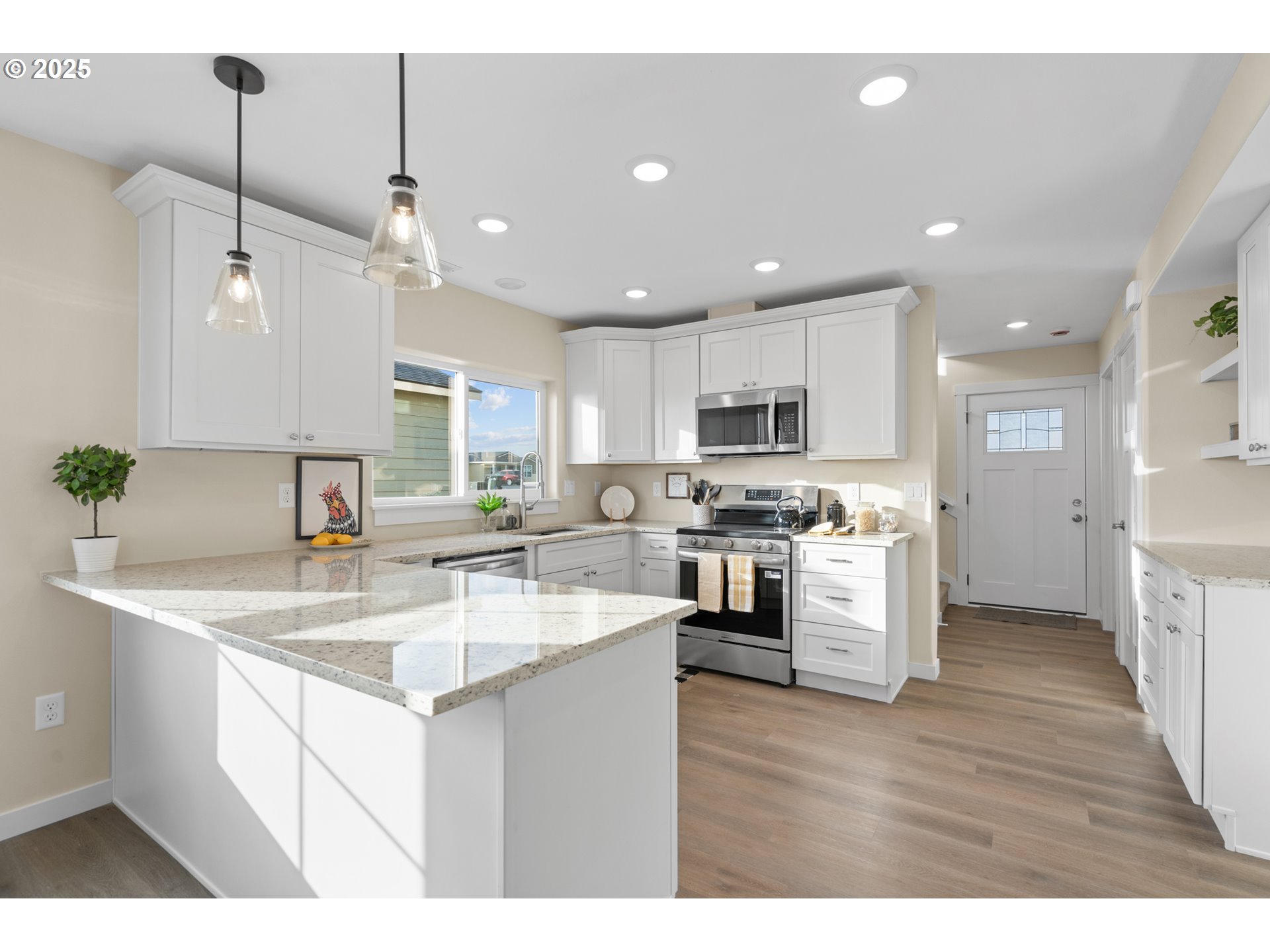 305 Art Kegler Blvd Property Photo 11