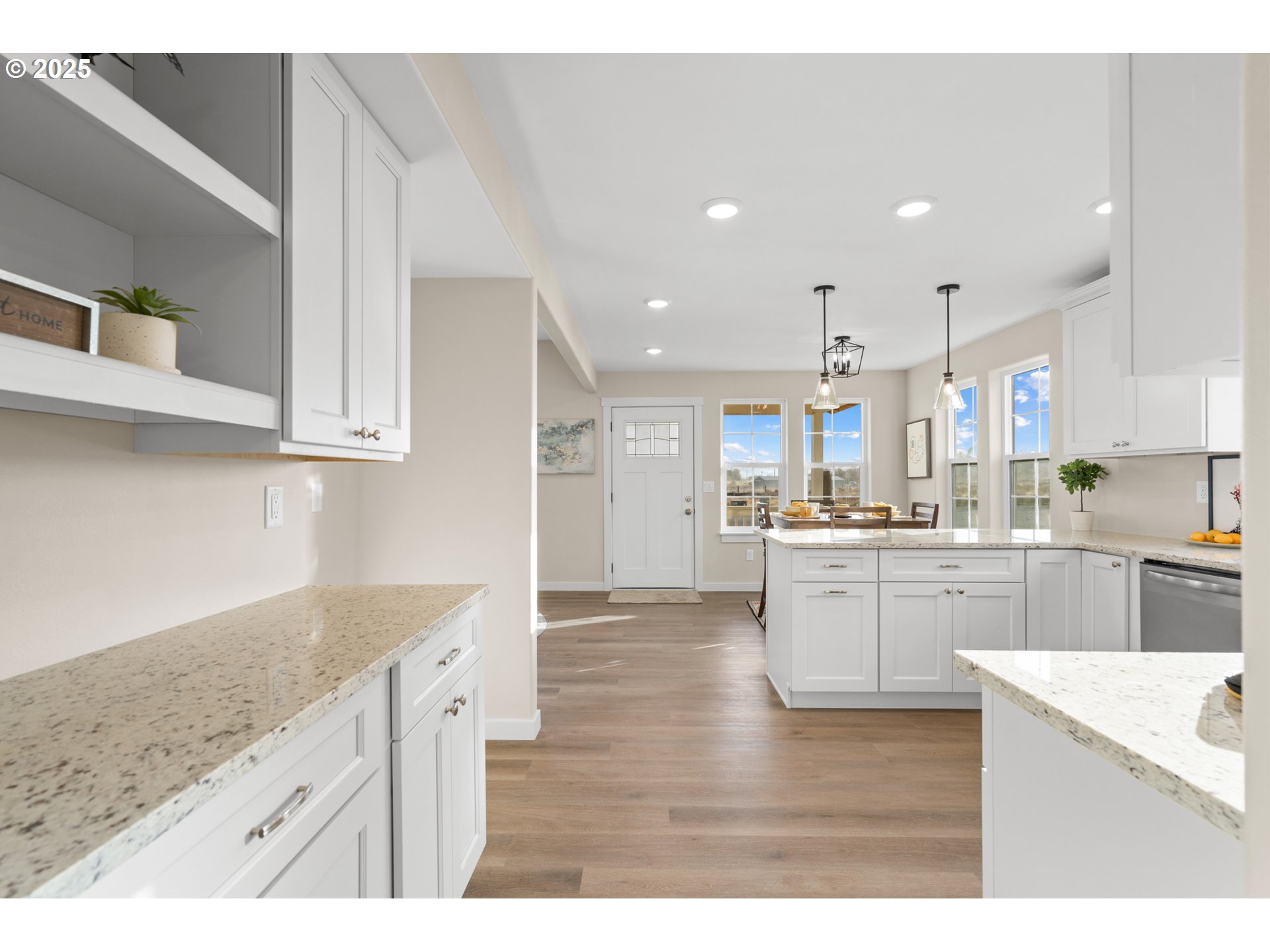 305 Art Kegler Blvd Property Photo 16