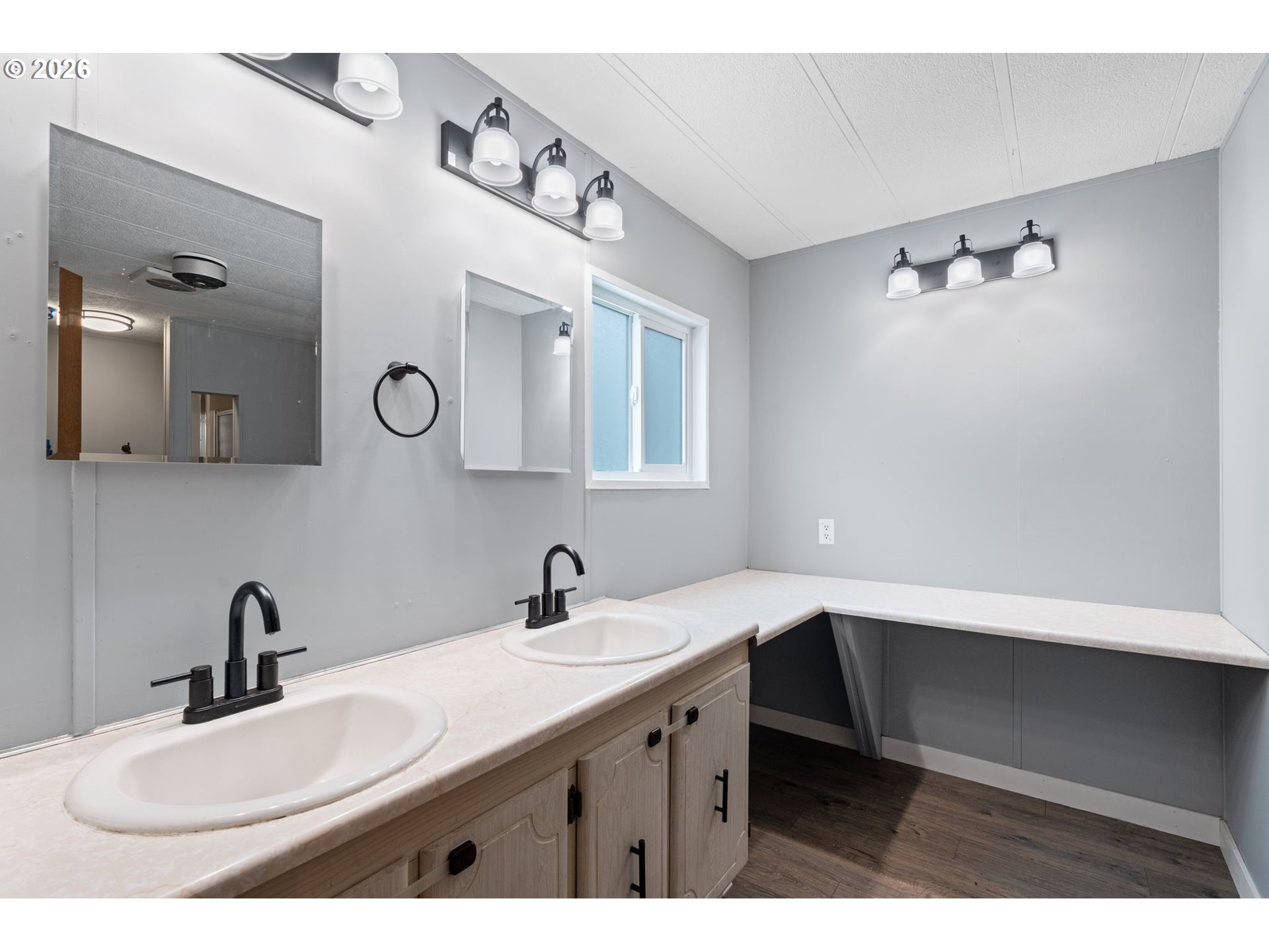 12 Rosenbach Ln Property Photo 18