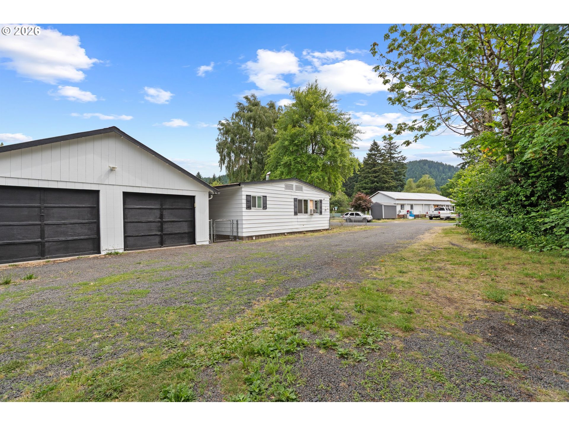 12 Rosenbach Ln Property Photo 34