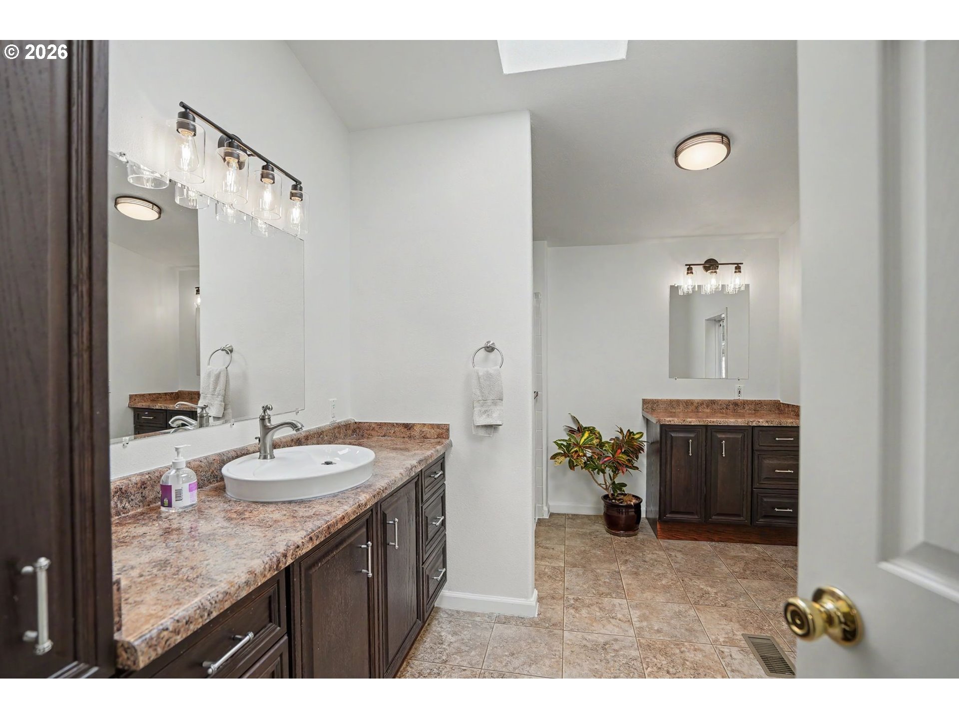 22475 Se Royal Anne Dr Property Photo 14