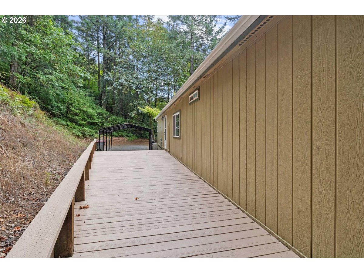 22475 Se Royal Anne Dr Property Photo 40