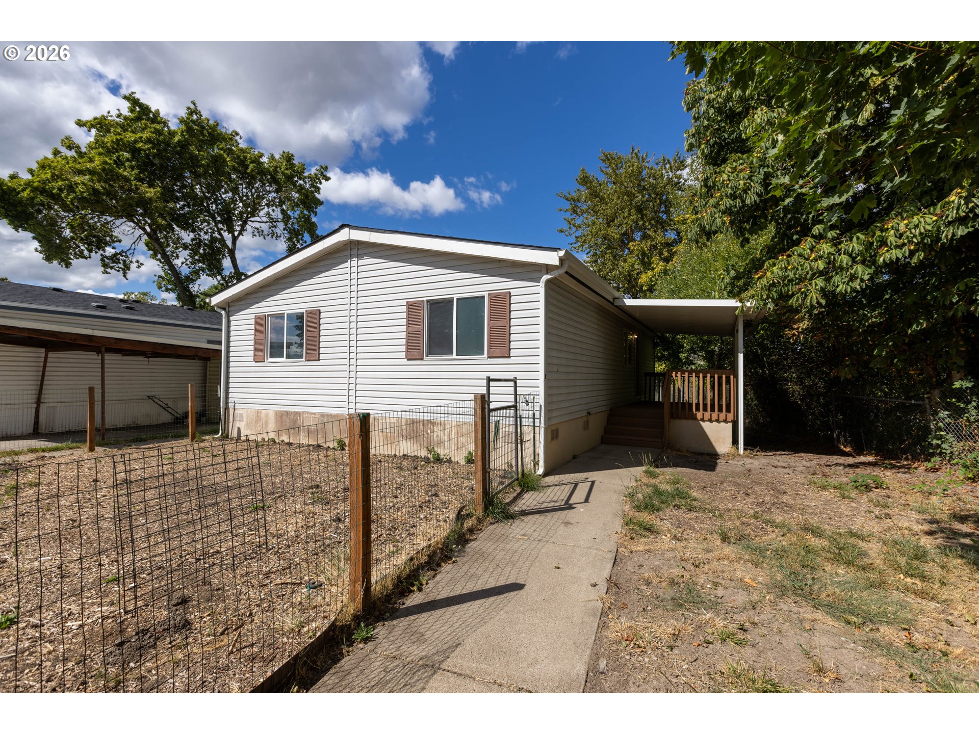 755 NE CIRCLE BLVD 67