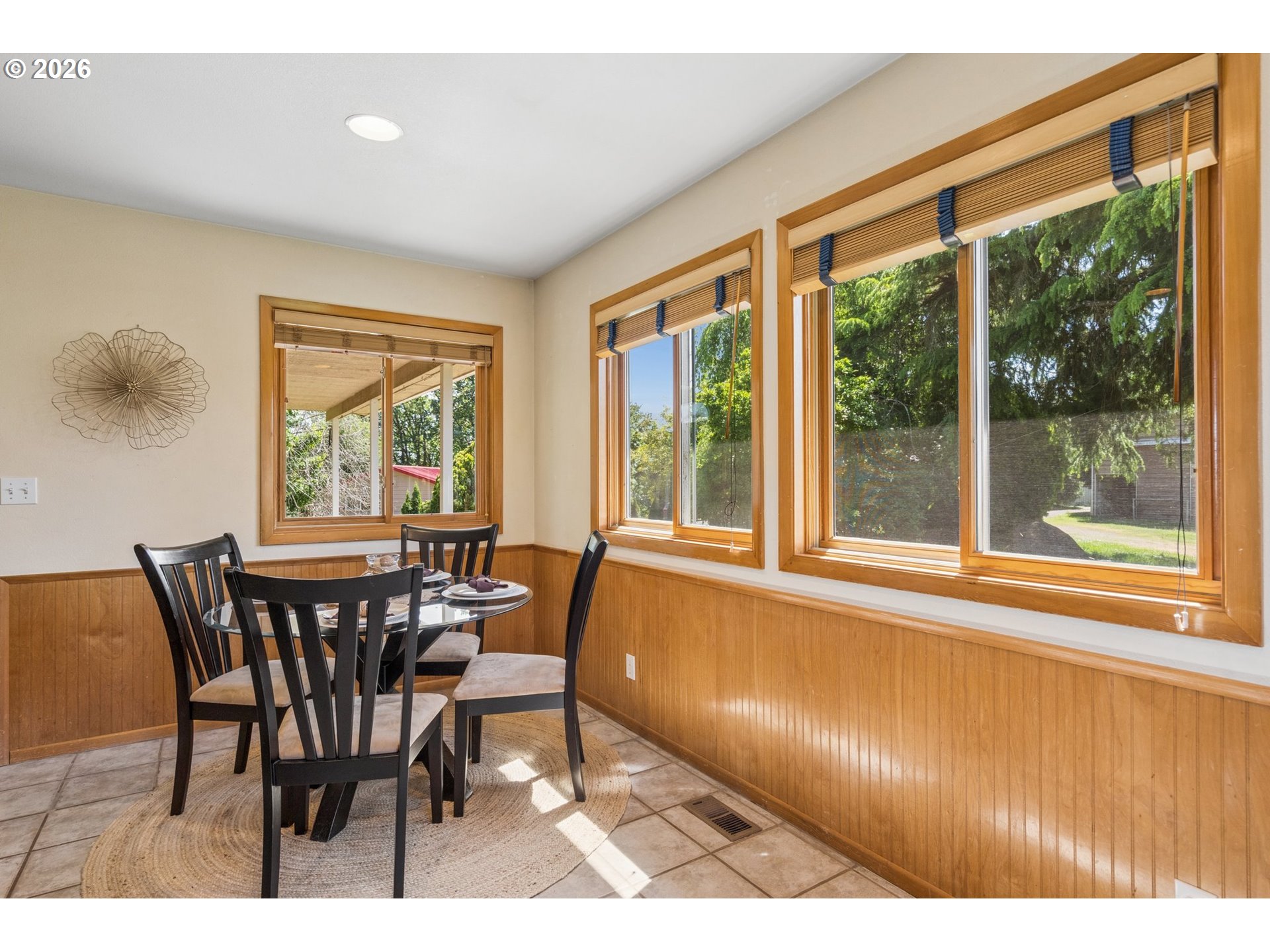 22016 Airport Rd Ne Property Photo 12