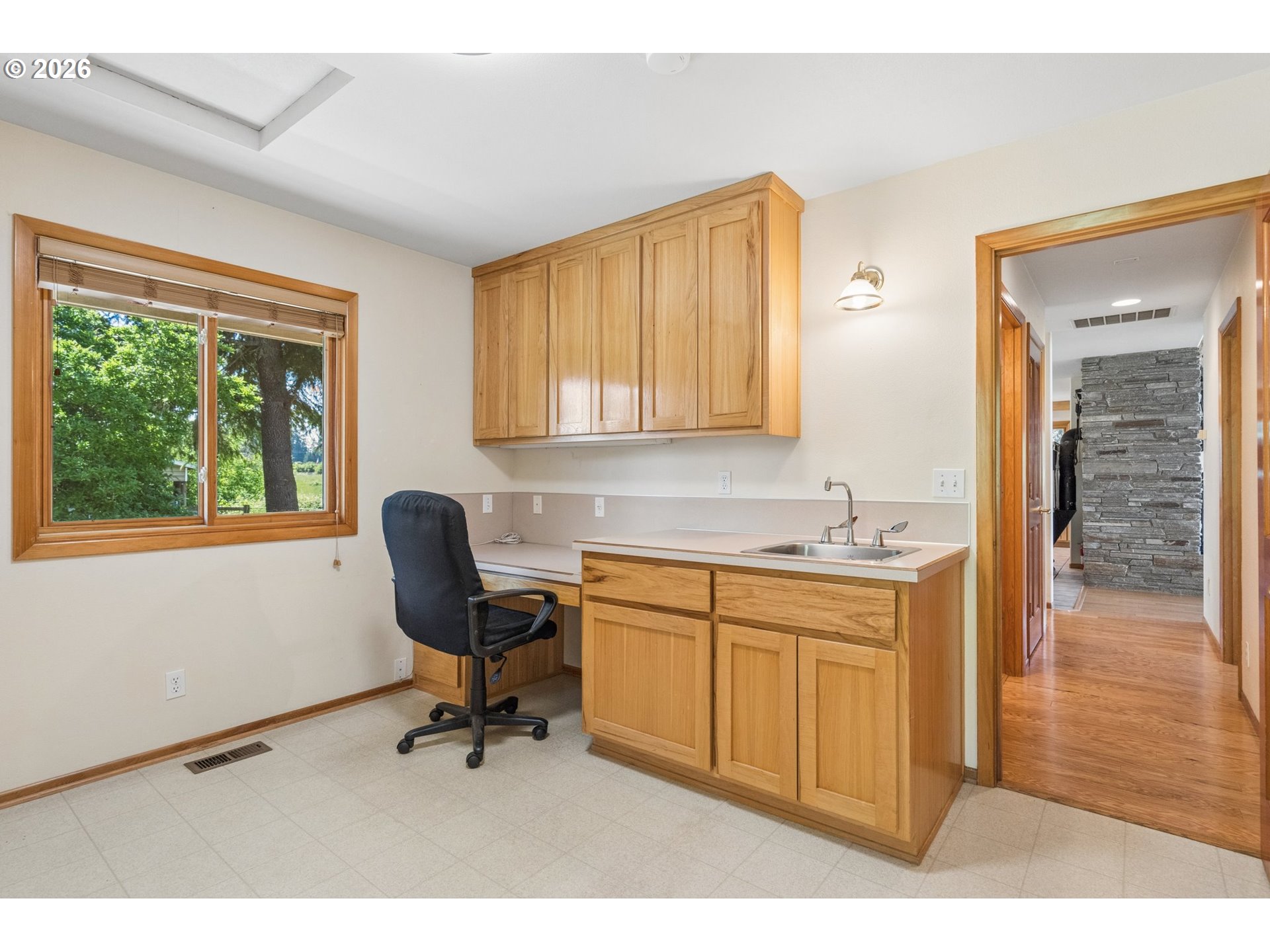 22016 Airport Rd Ne Property Photo 19