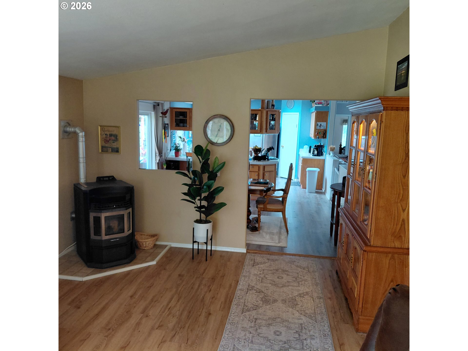 8650 Doughty Rd Property Photo 3