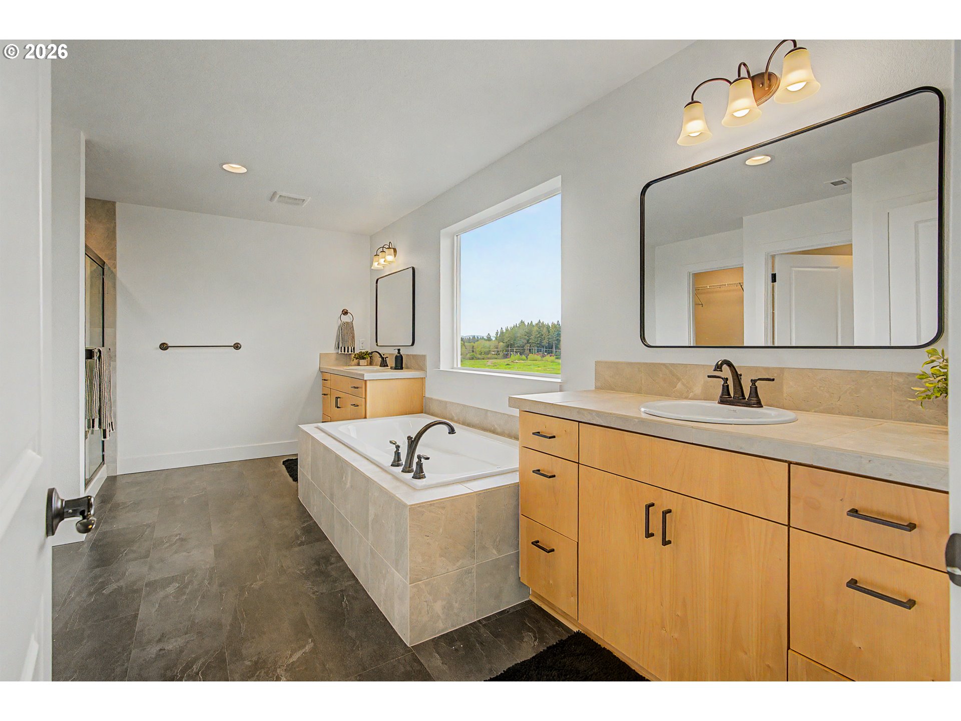 12205 Sw Silvertip St Property Photo 27