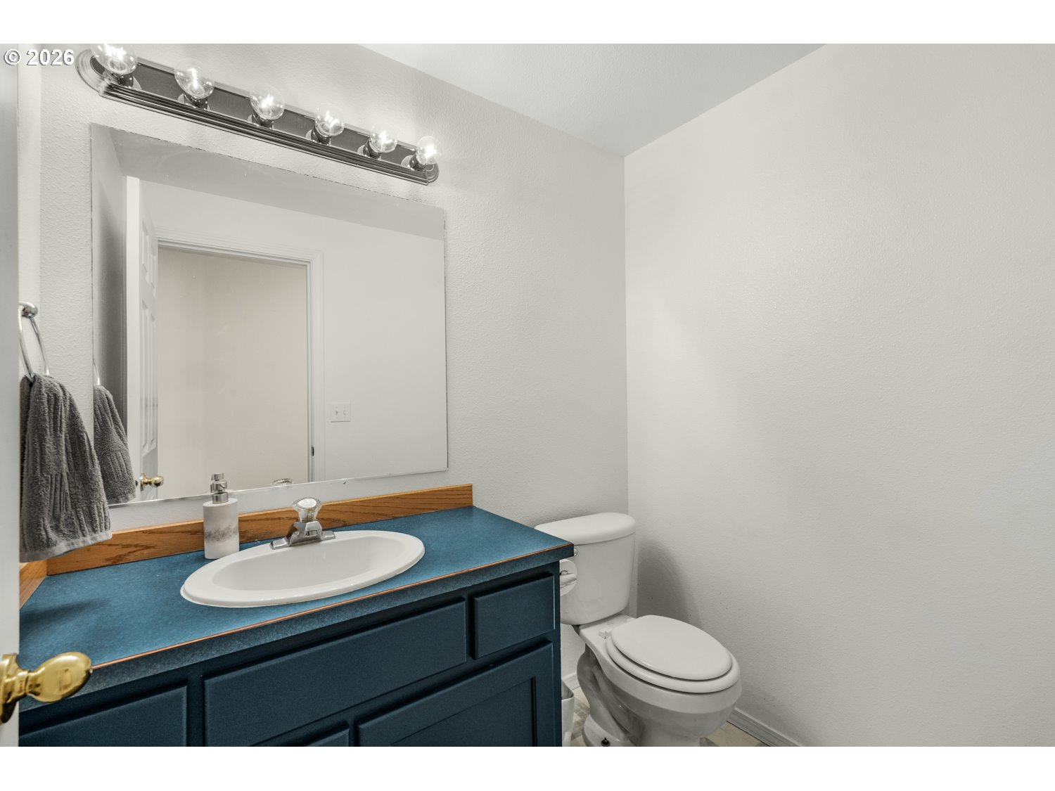 712 Main St Property Photo 15