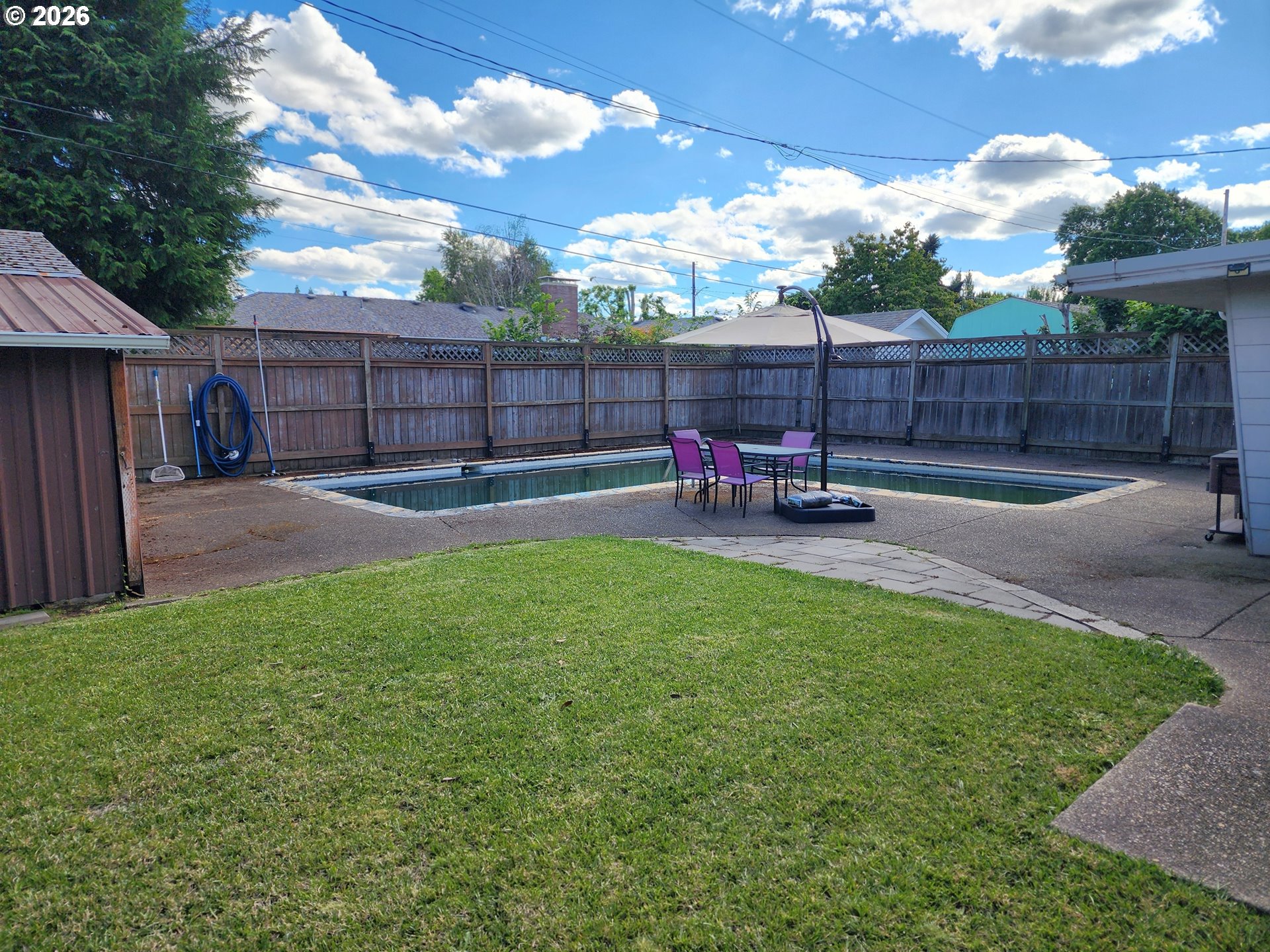 810 Ivy Way Ne Property Photo 10