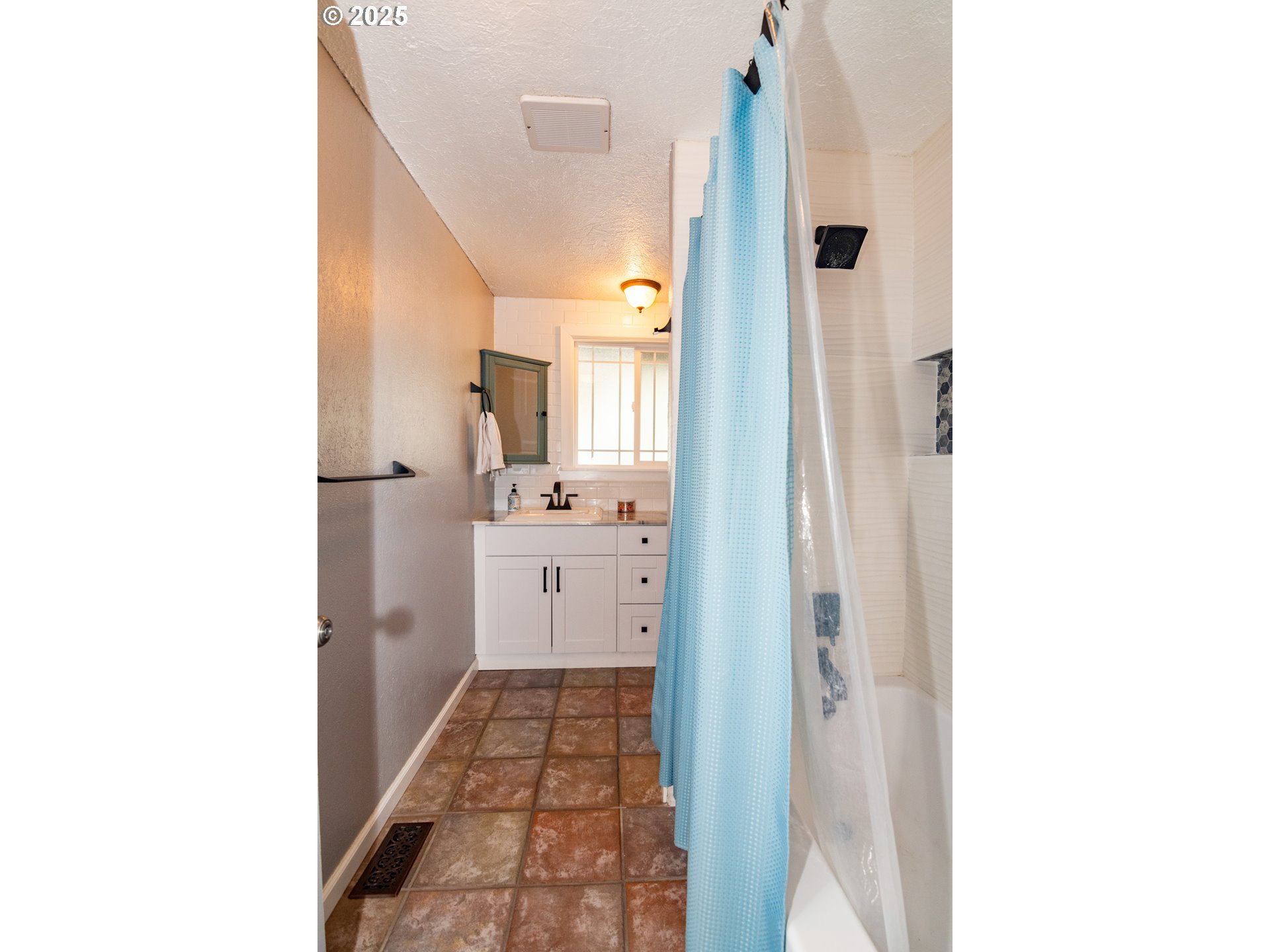 5148 Gatewood Dr Property Photo 18