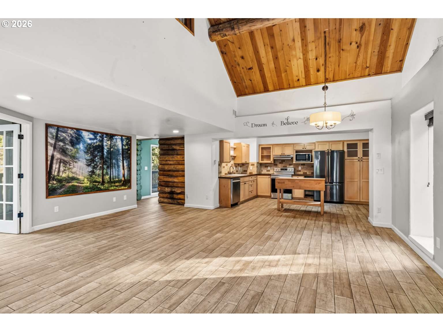 17285 Rustic Ln Property Photo 16