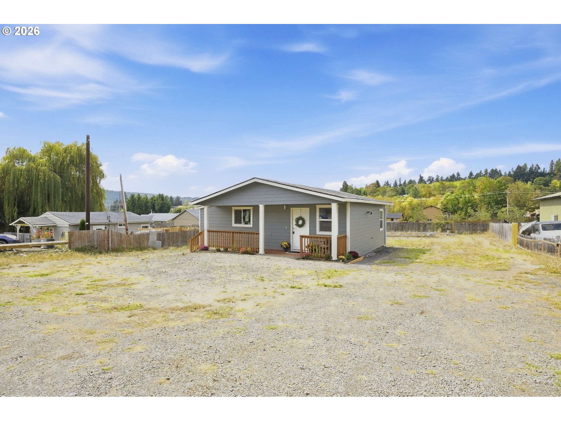 481 N D St Property Photo 2