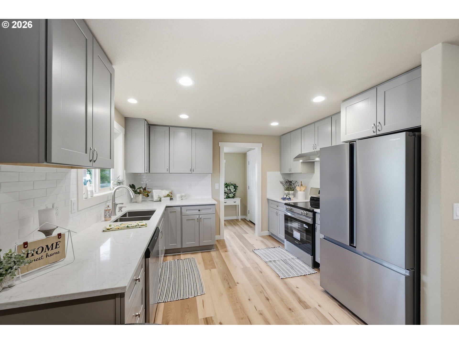 481 N D St Property Photo 5