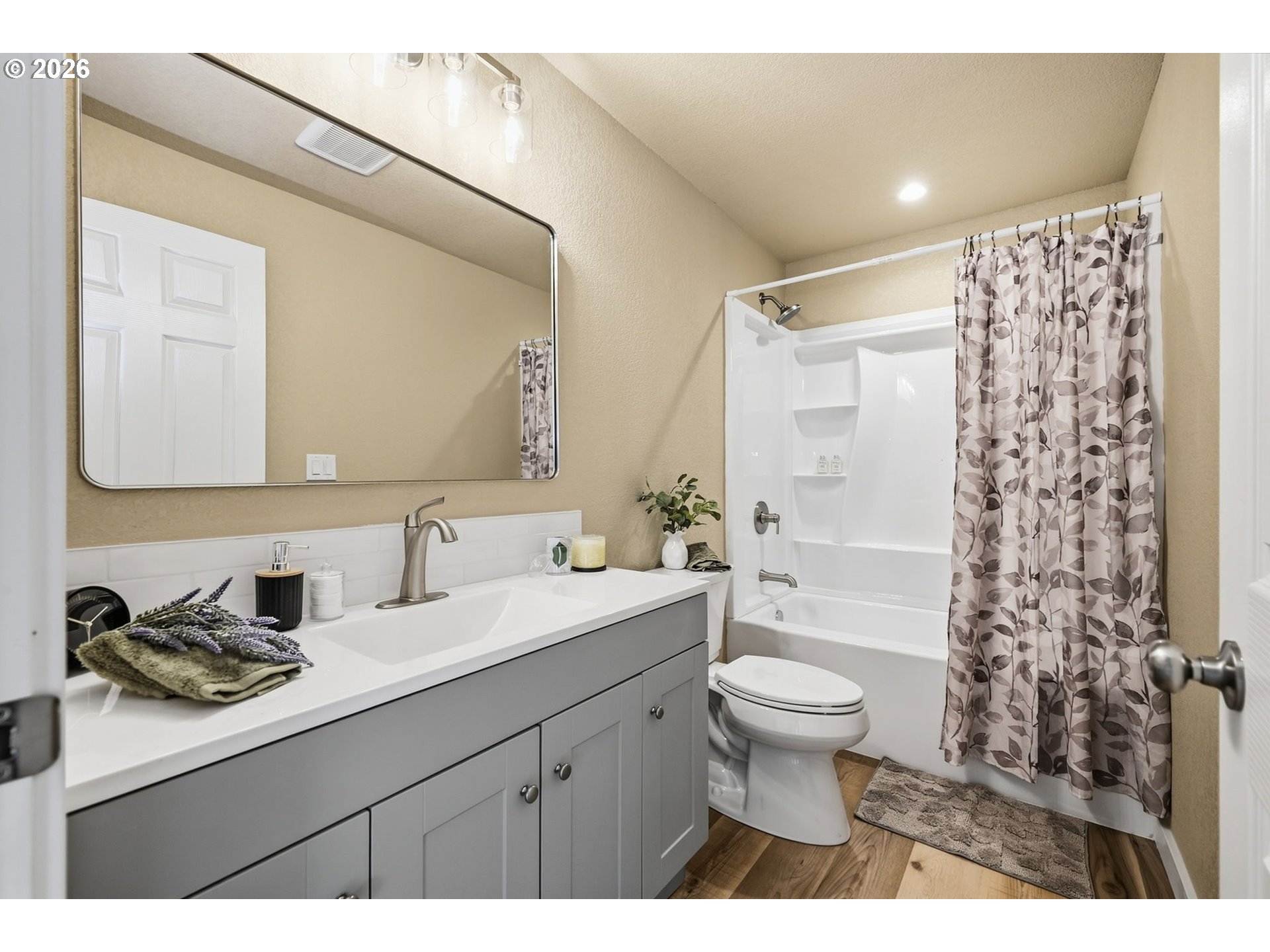 481 N D St Property Photo 15