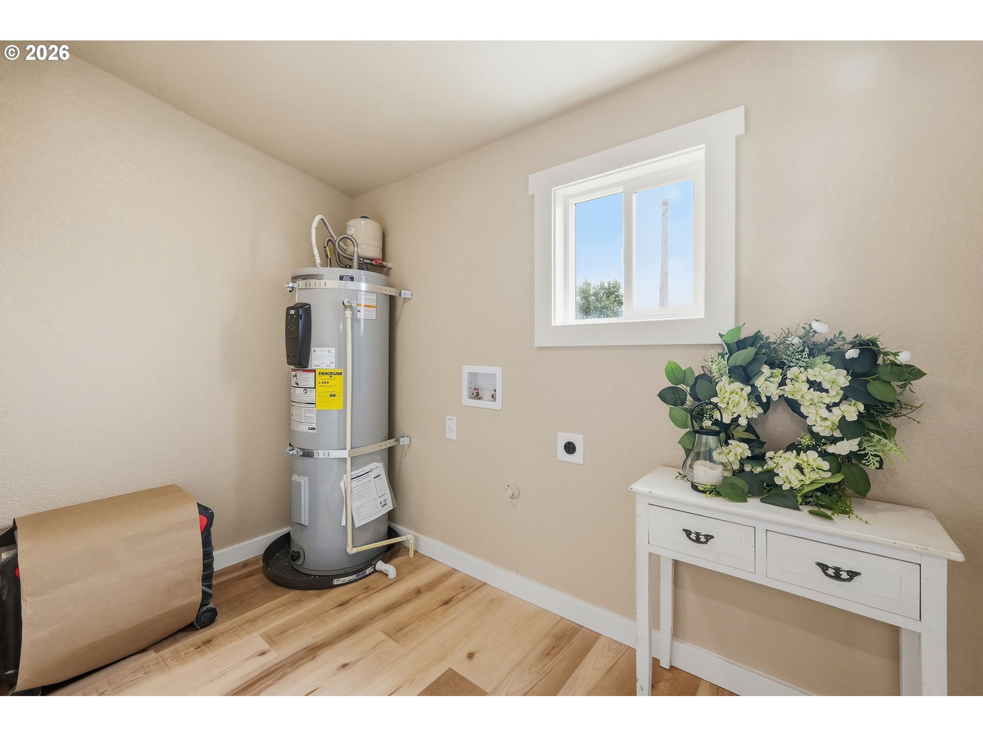 481 N D St Property Photo 17