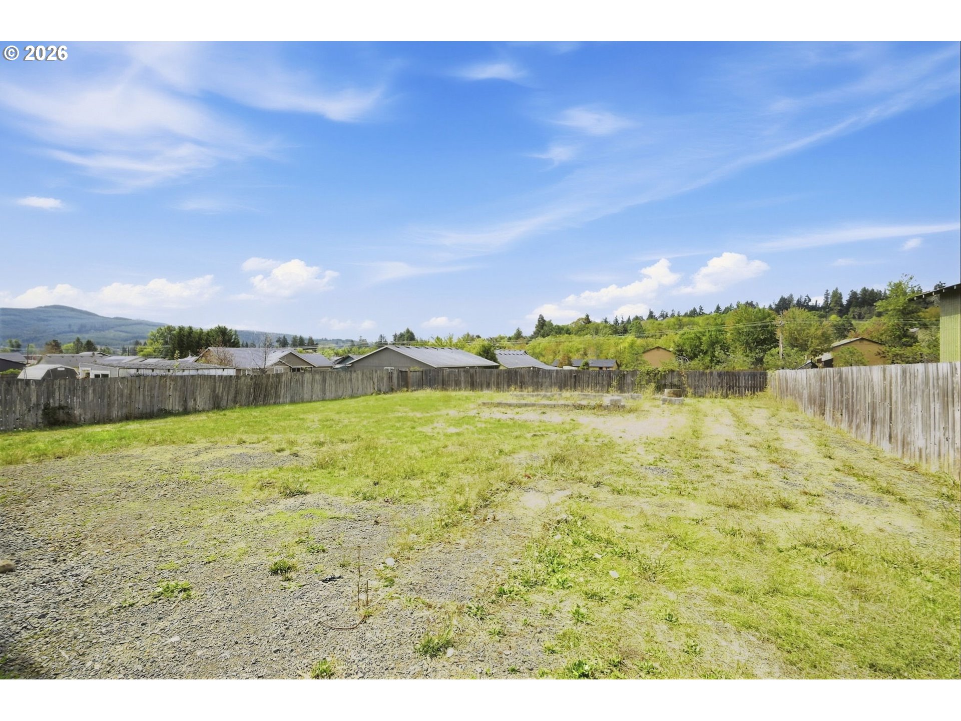 481 N D St Property Photo 21