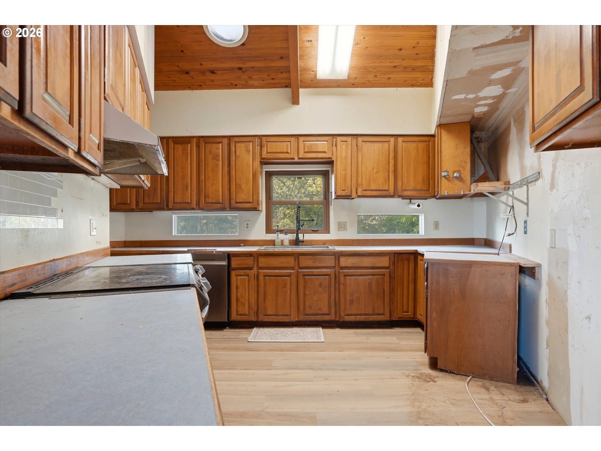 18001 Ne Tykeson Rd Property Photo 14
