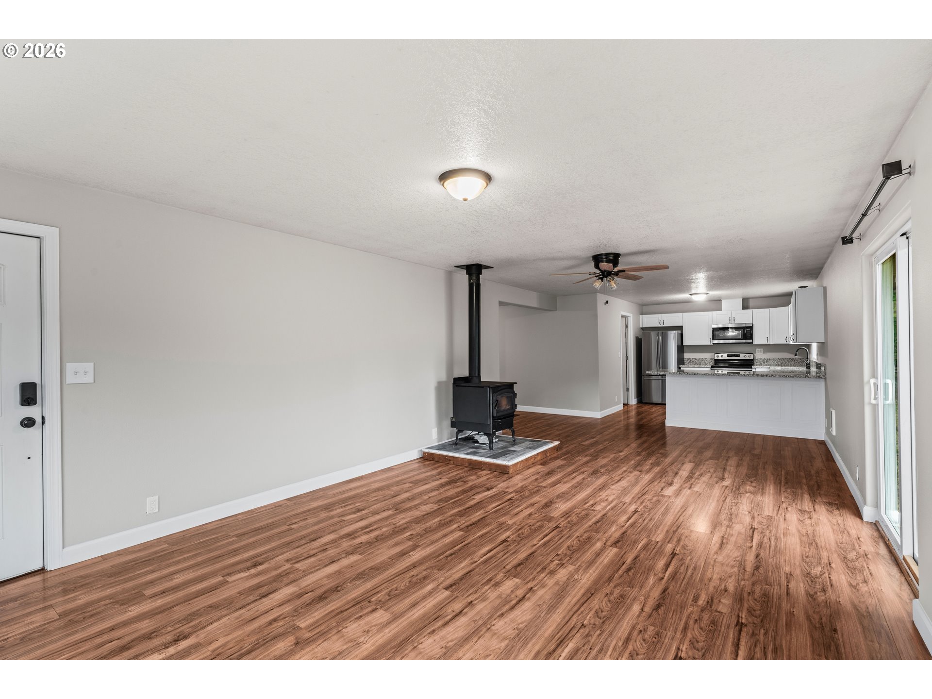 117 E B Ave Property Photo 5