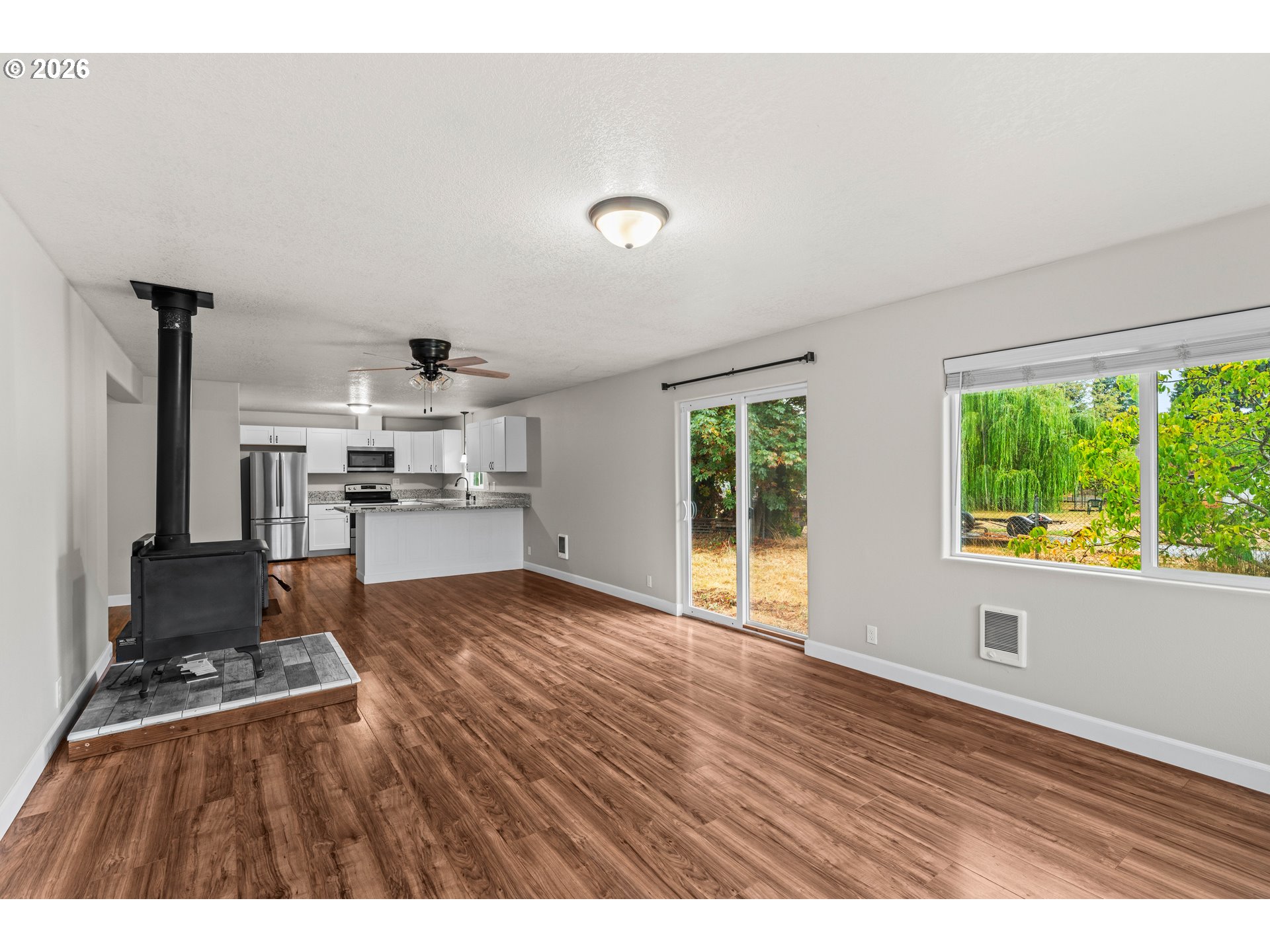 117 E B Ave Property Photo 6