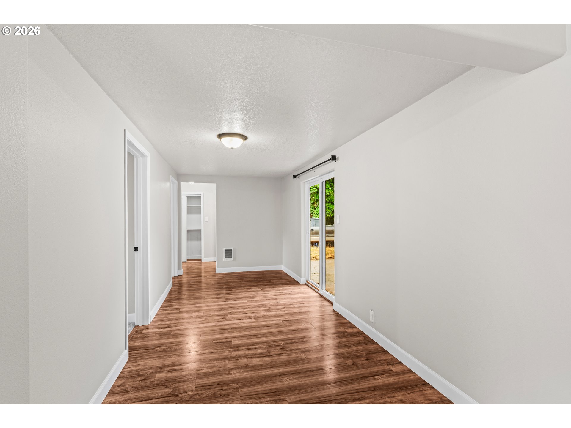 117 E B Ave Property Photo 14