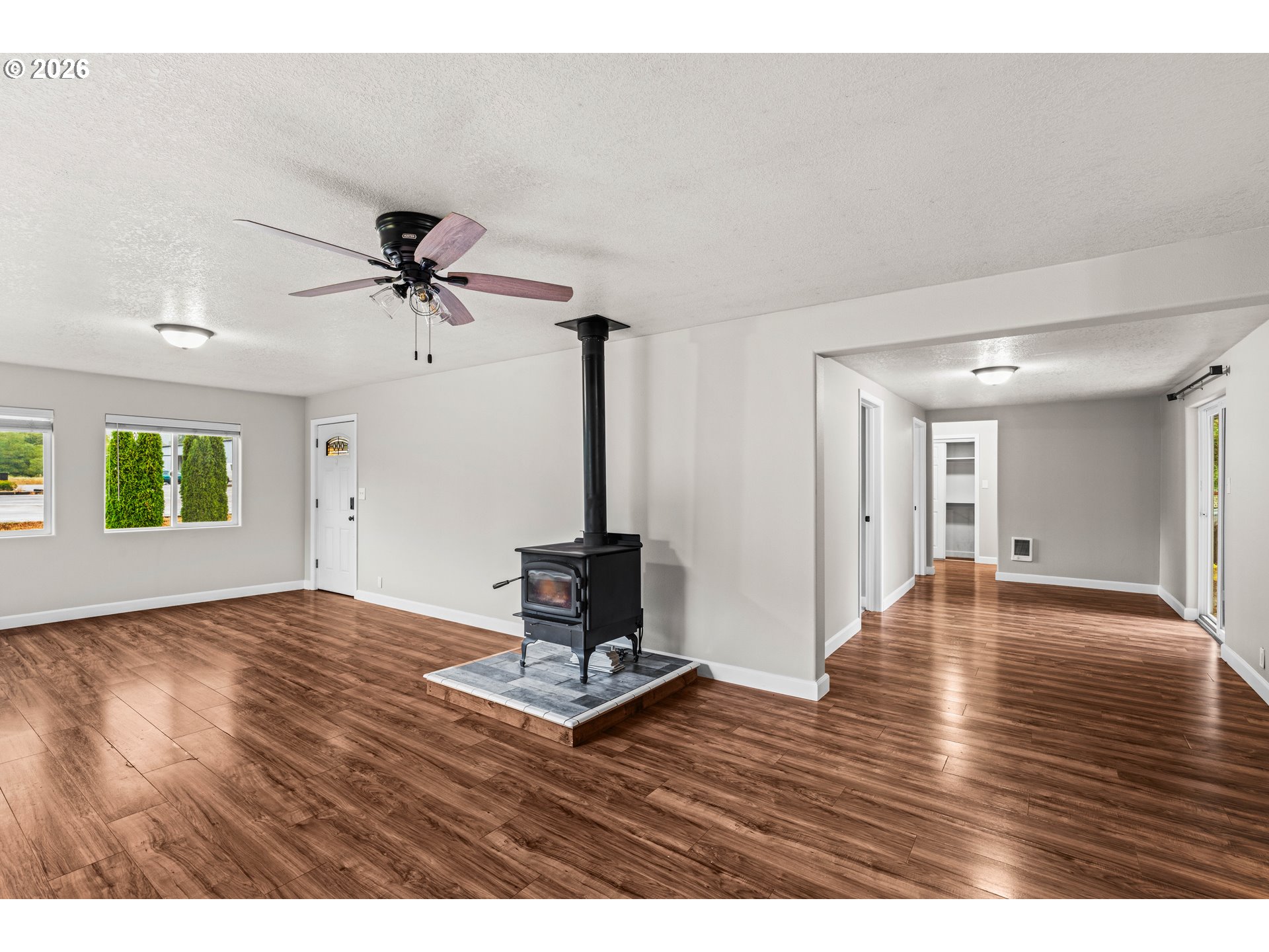 117 E B Ave Property Photo 15