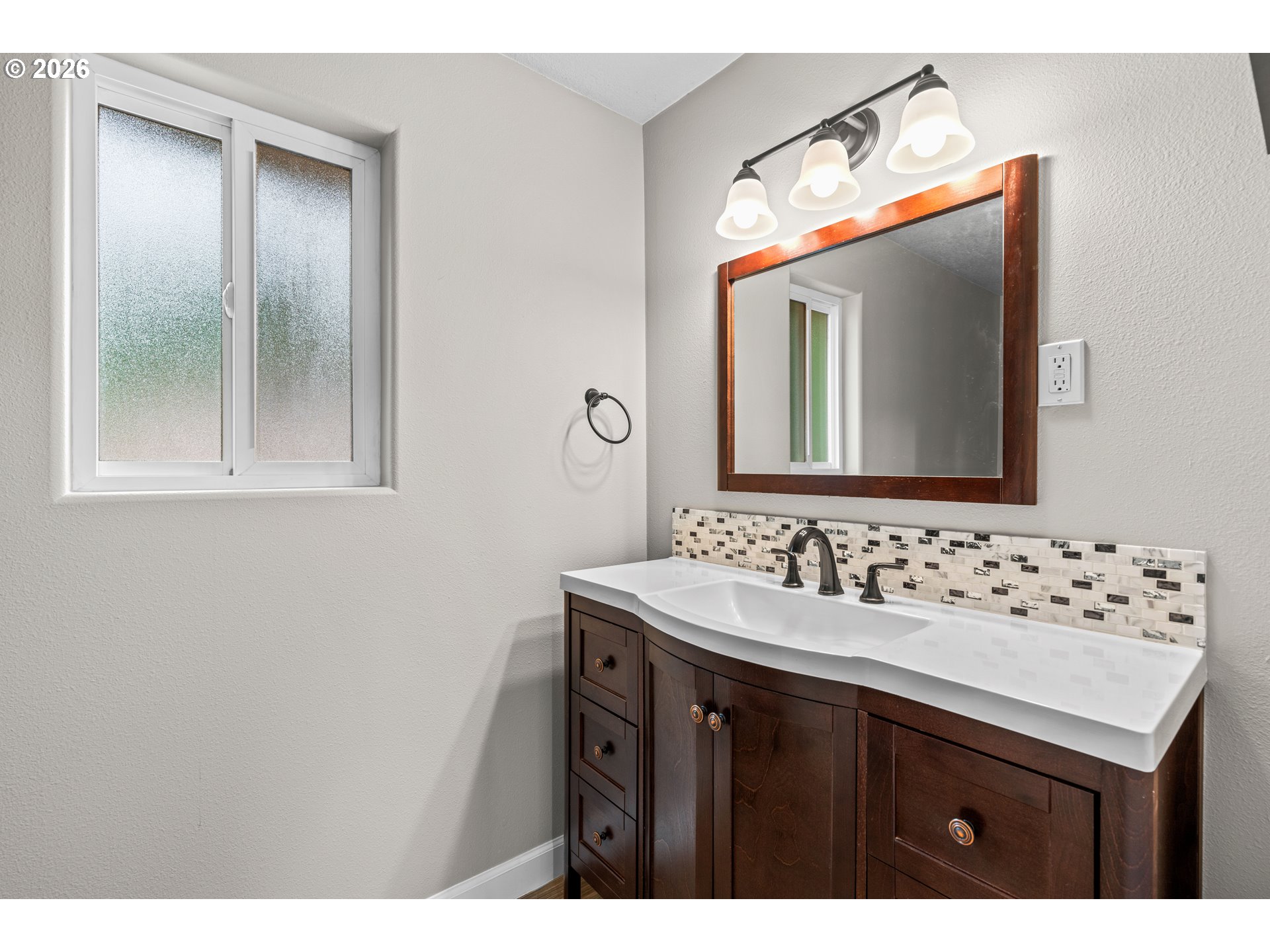 117 E B Ave Property Photo 23