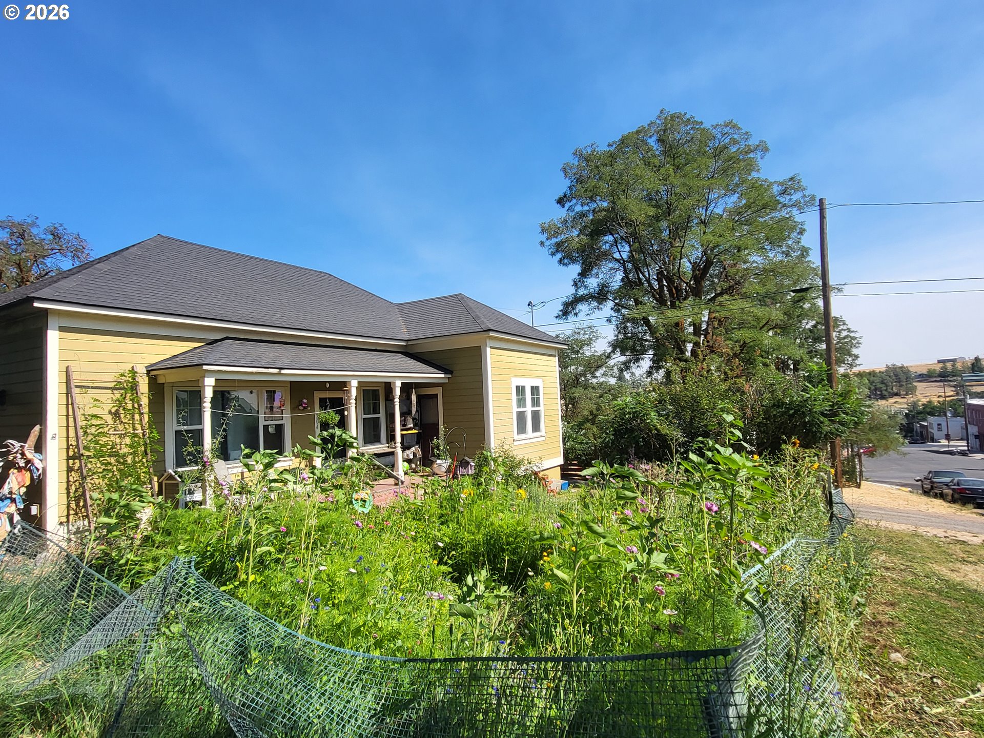 204 First St Property Photo 18