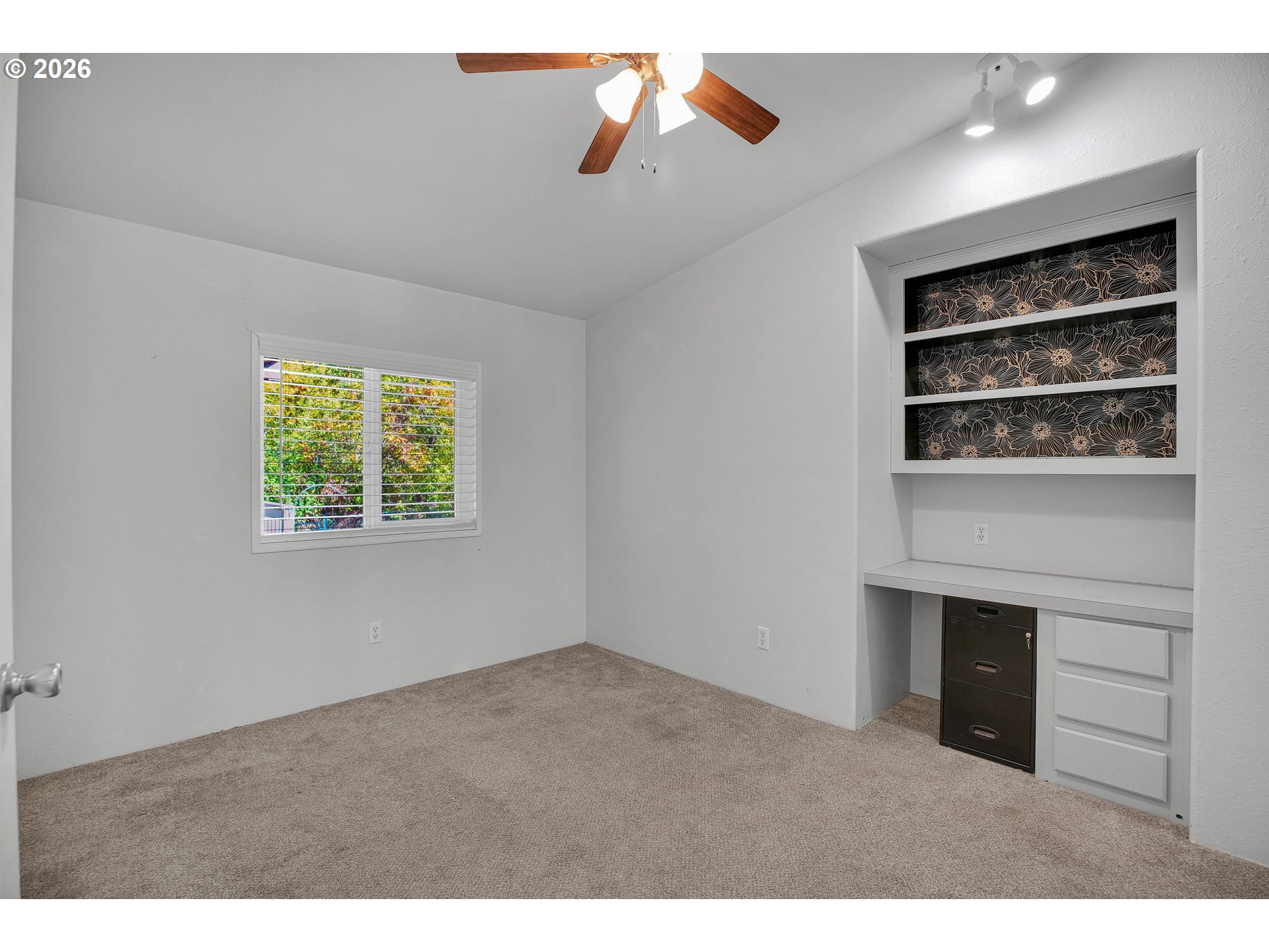 1655 S Elm St Property Photo 34