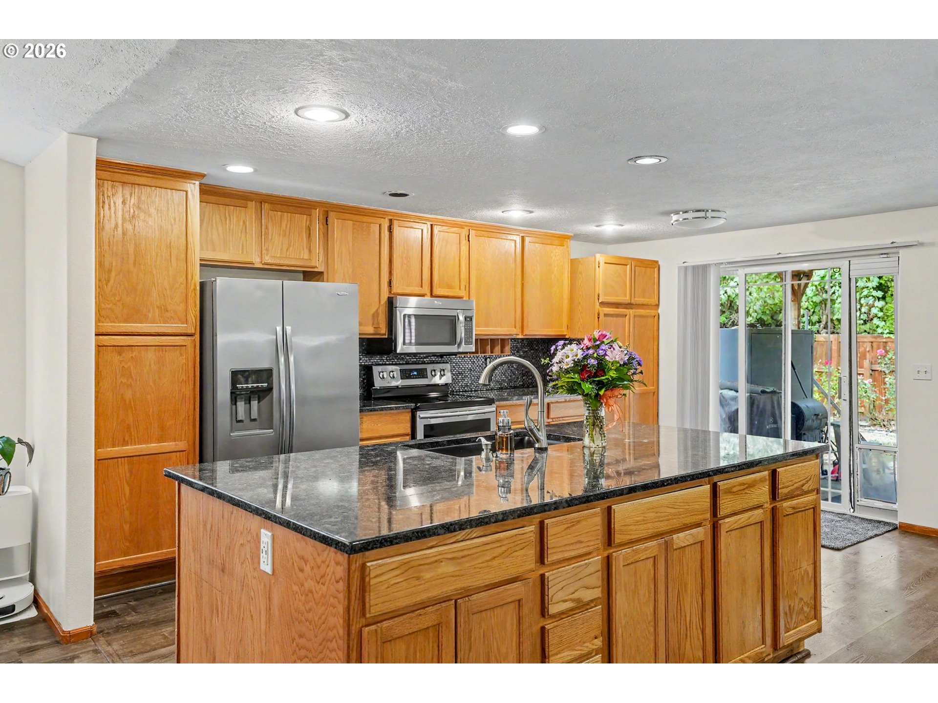 414 Edwards Rd Property Photo 11