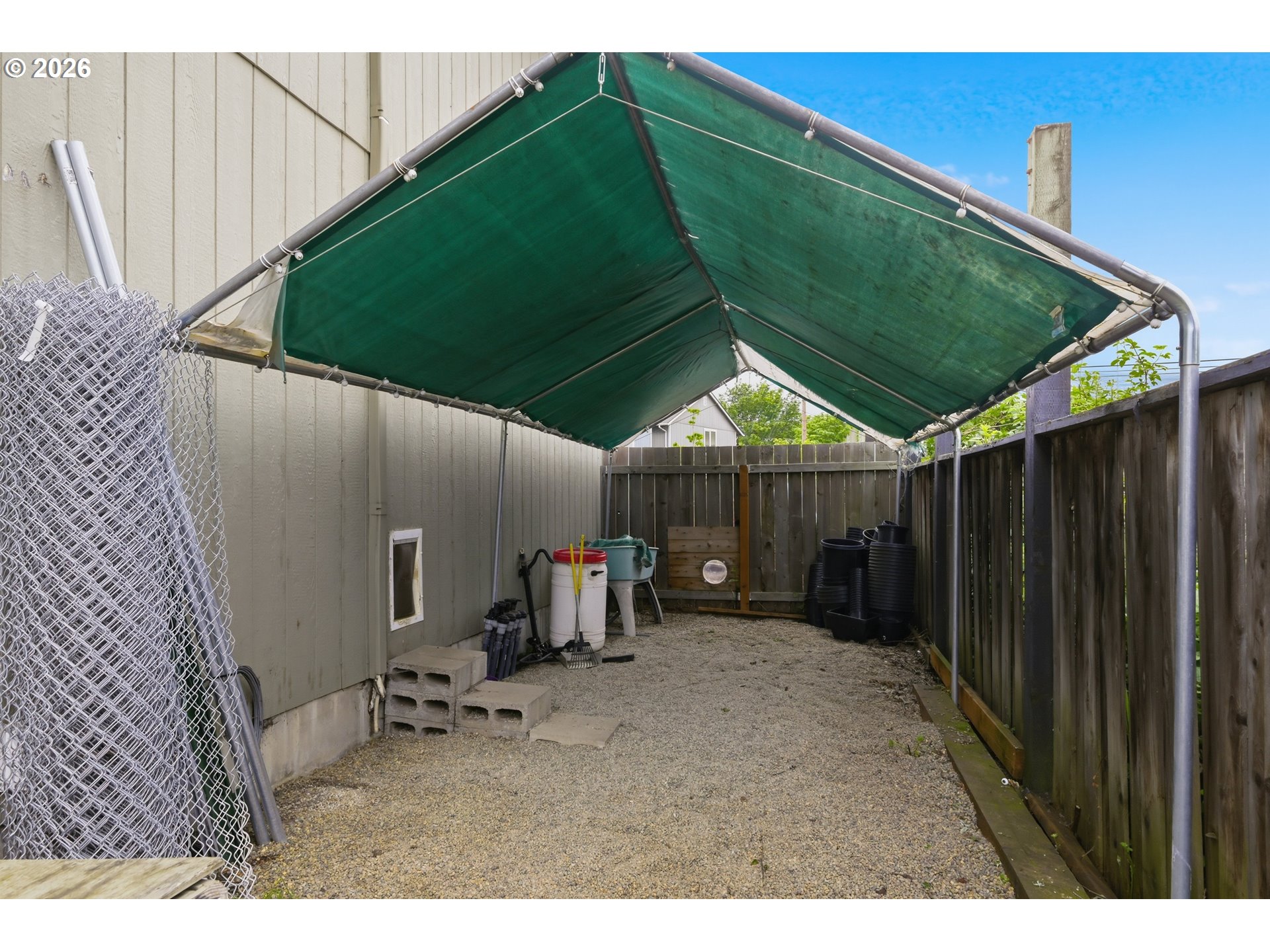 1764 Allea Dr Property Photo 20