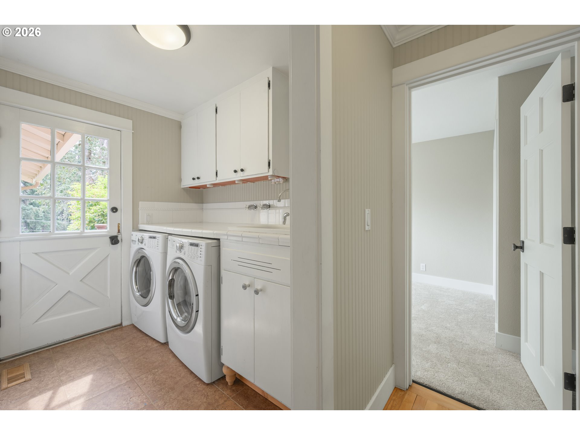 2145 Floral Hill Dr Property Photo 20