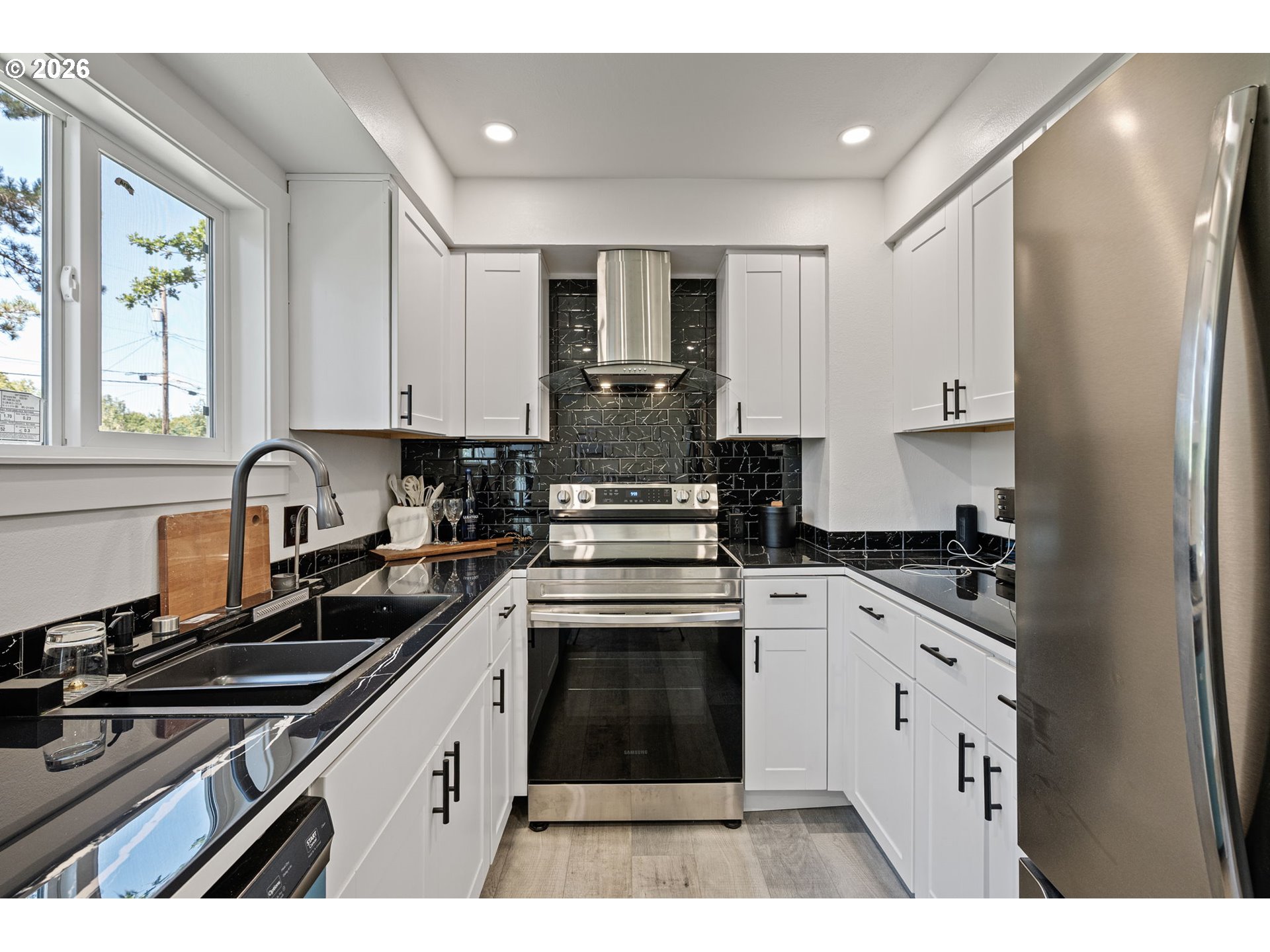 1510 Wilson St Property Photo 11
